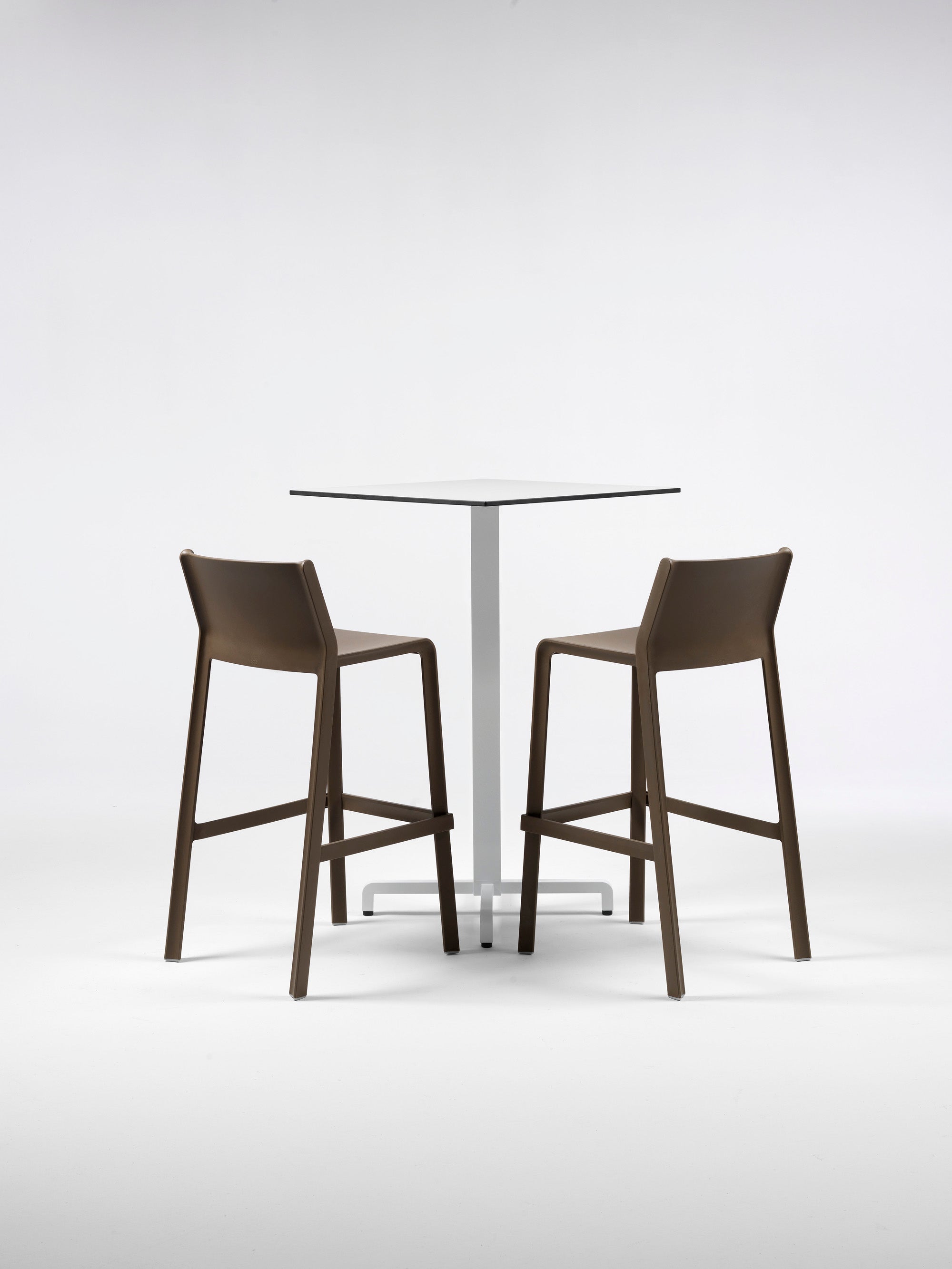 TRILL Mustard Outdoor Stool