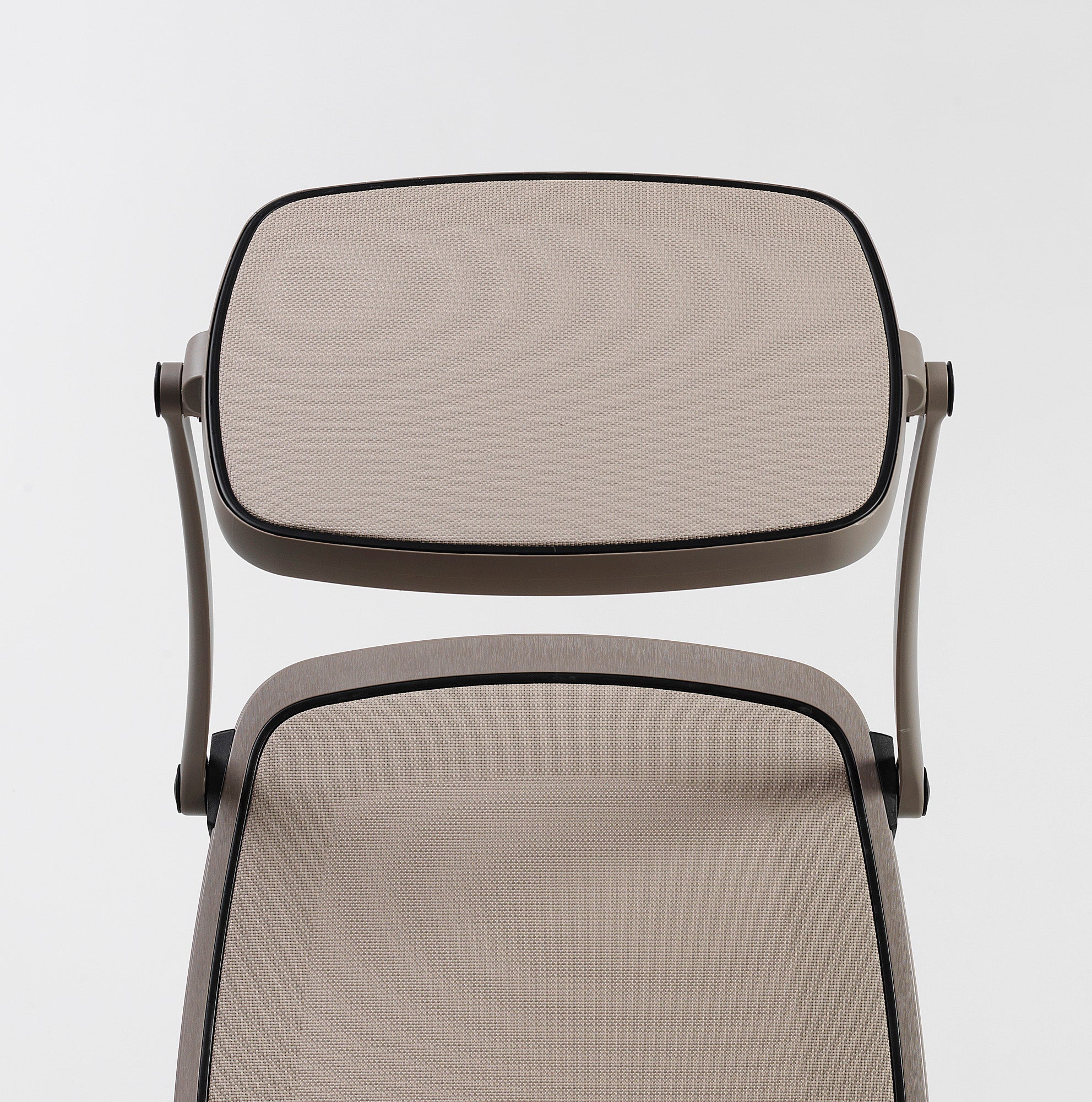 ALFA White Outdoor Lounger