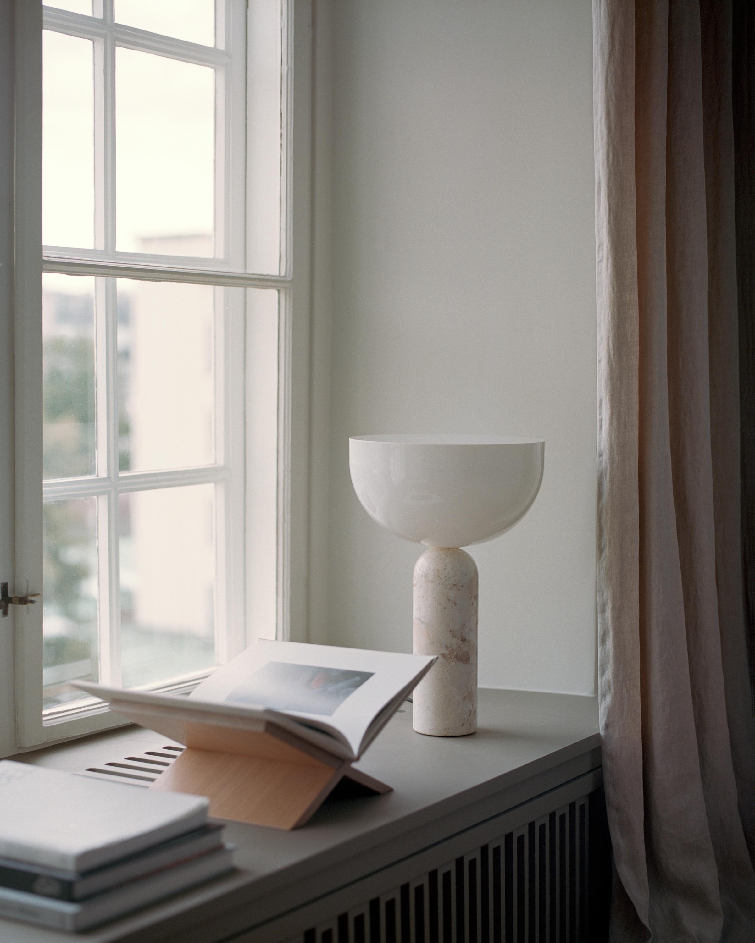 KIZU Tischleuchte Creme Marmor