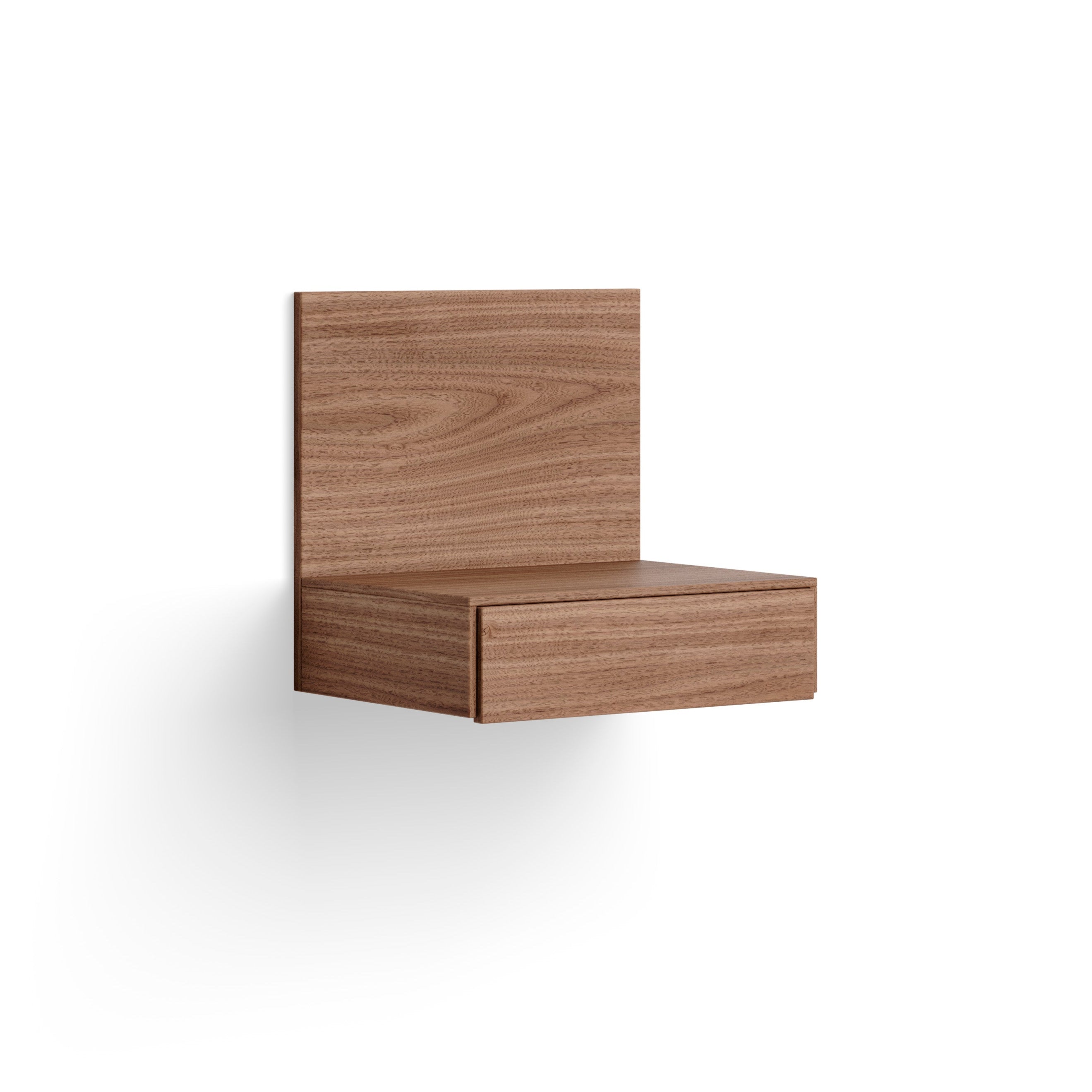 Tana -Nuss -Furnier -Hängeschrank