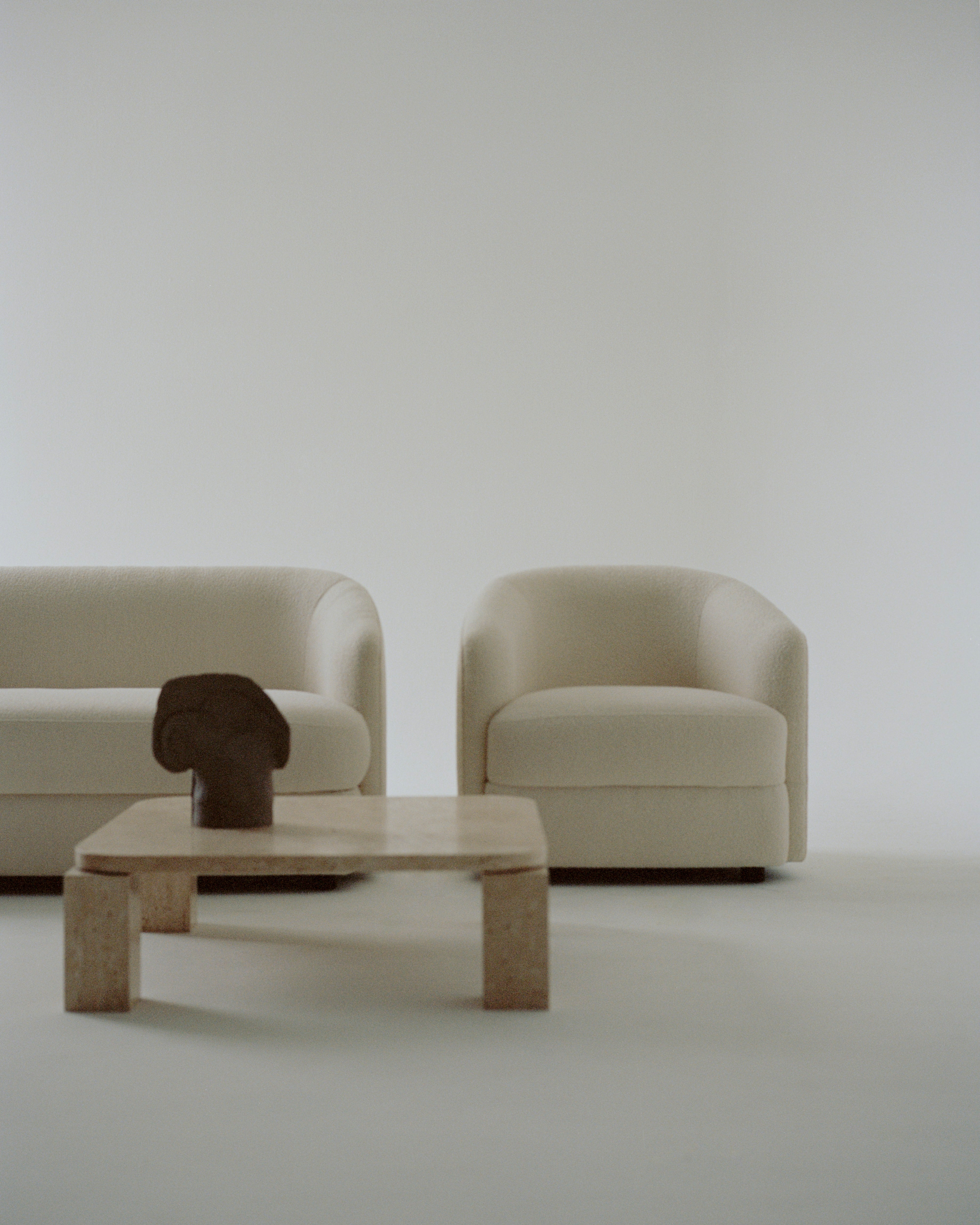 Coffee table Atlas travertine