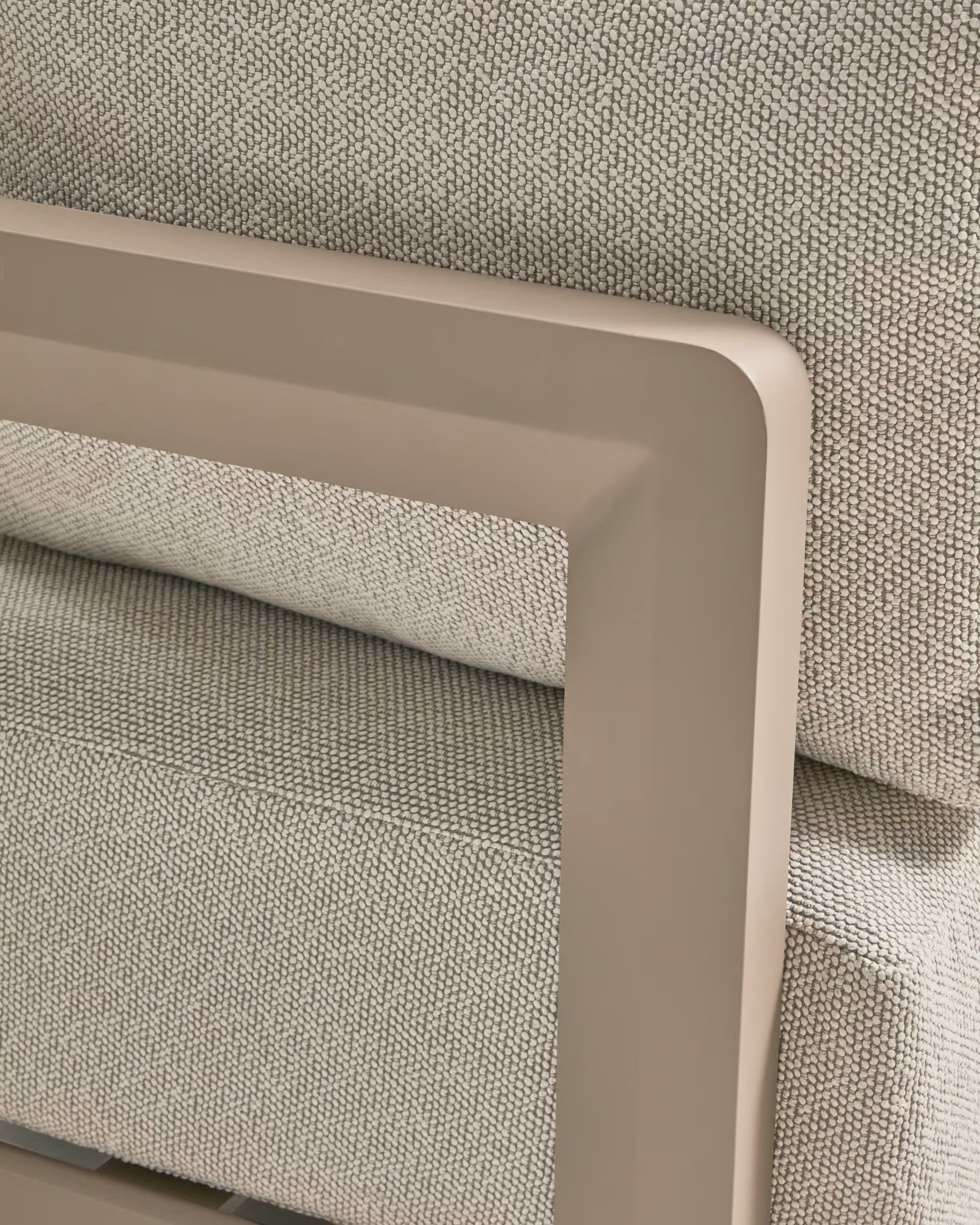 Tuinbank 3-zits NERANO lichtbeige met grijsbeige basis
