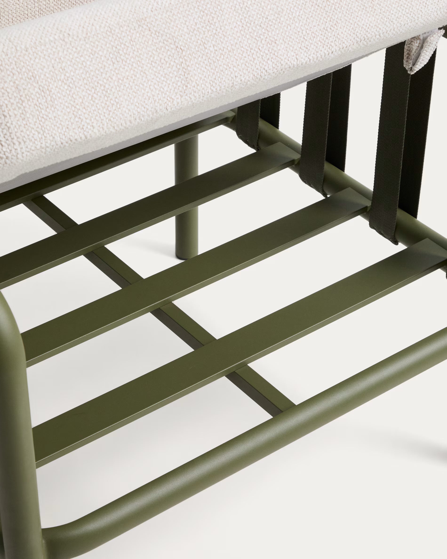 Tuinset OMALA lichtbeige met groene basis