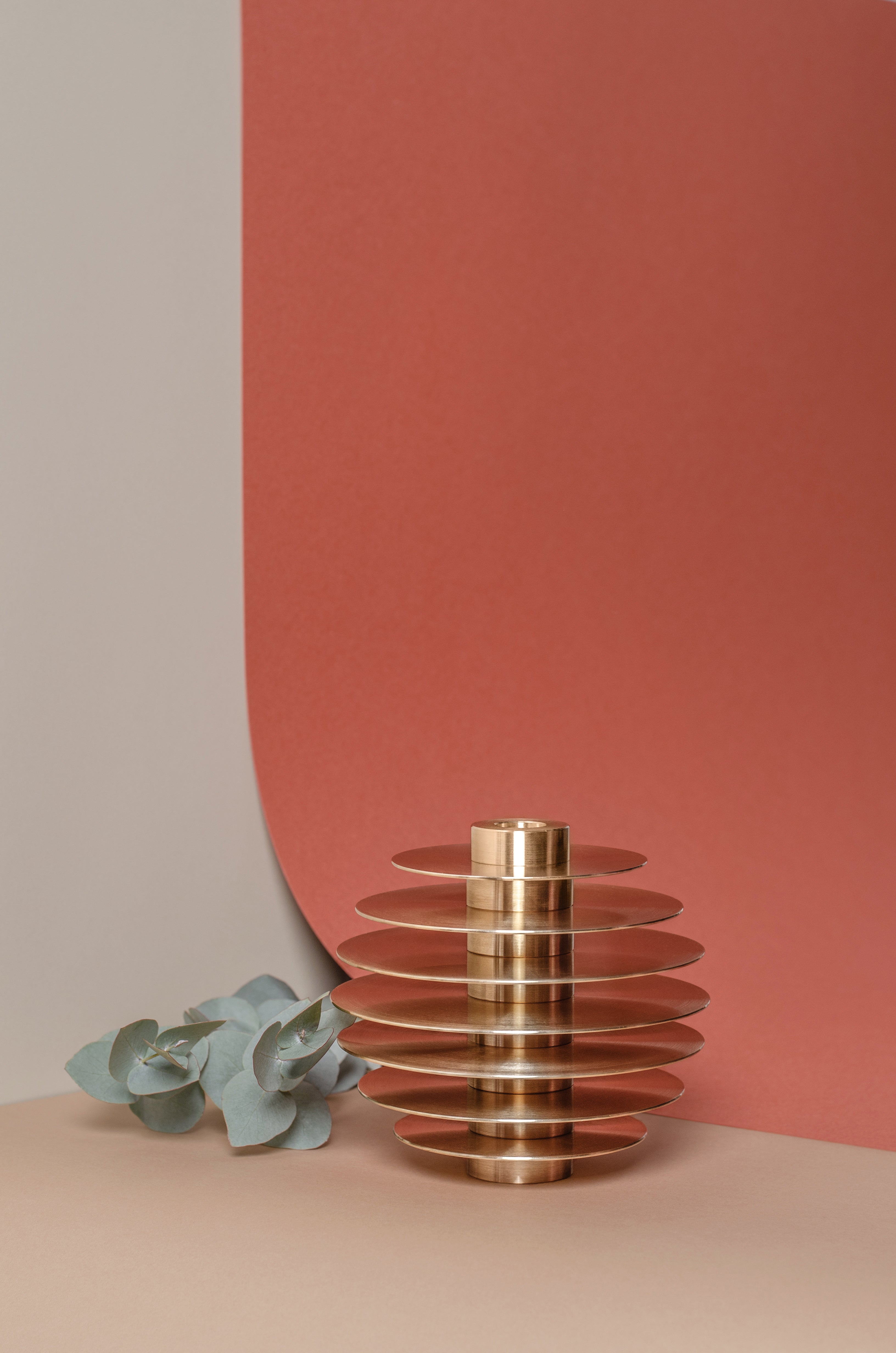 Set von ORB Kerzenhaltern aus Messing