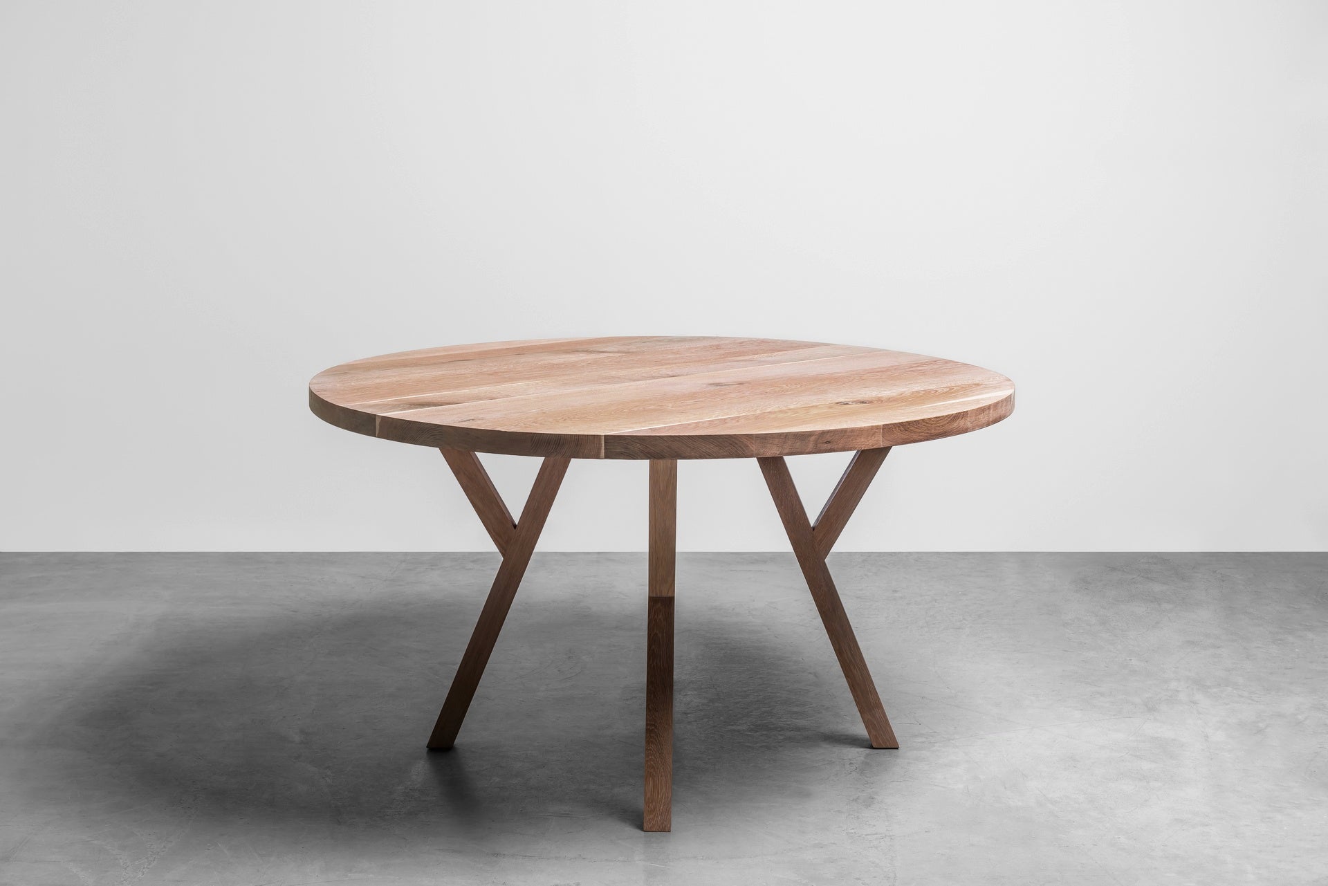 Ronde tafel GLORIA van eikenhout
