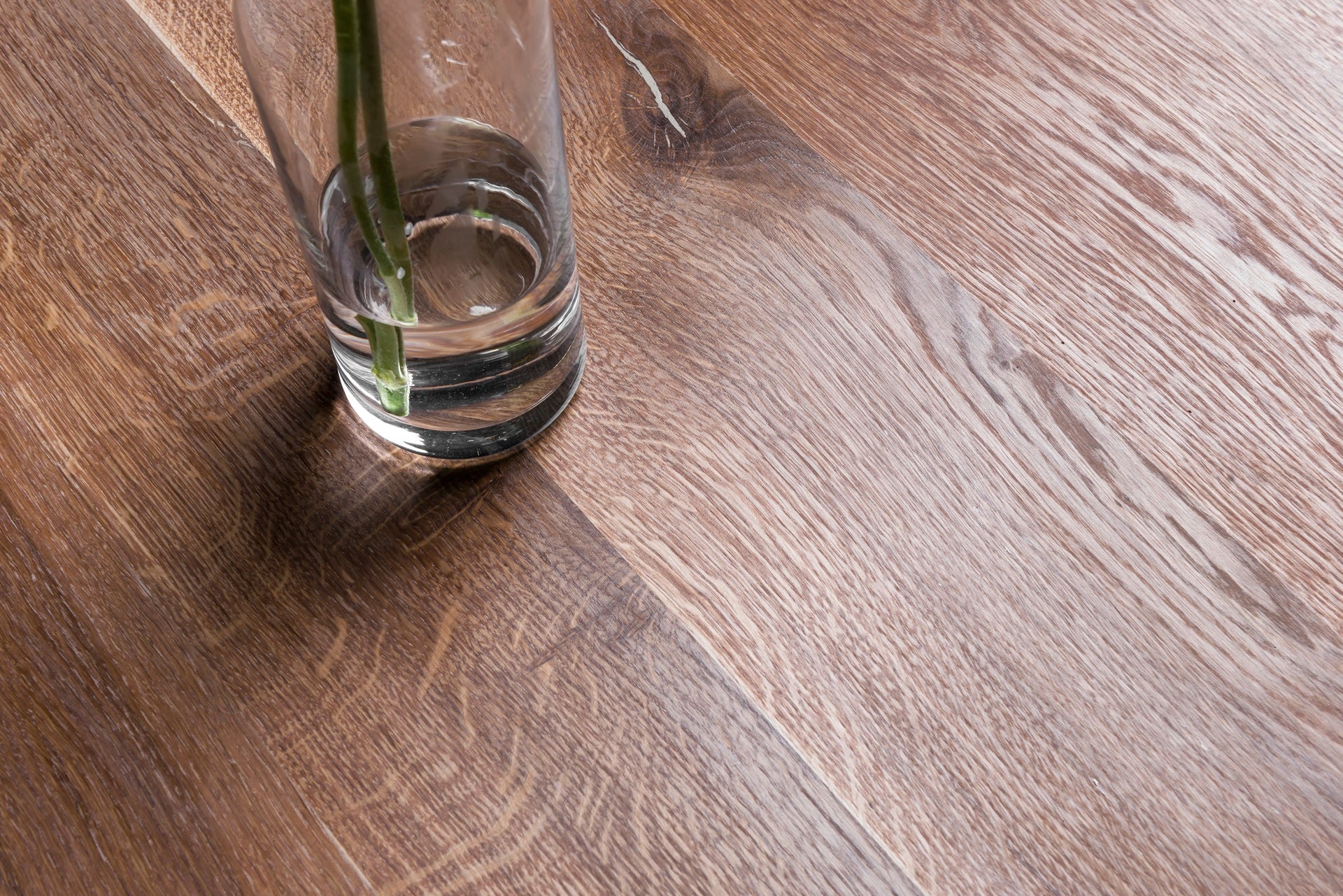 Ronde tafel GLORIA van eikenhout