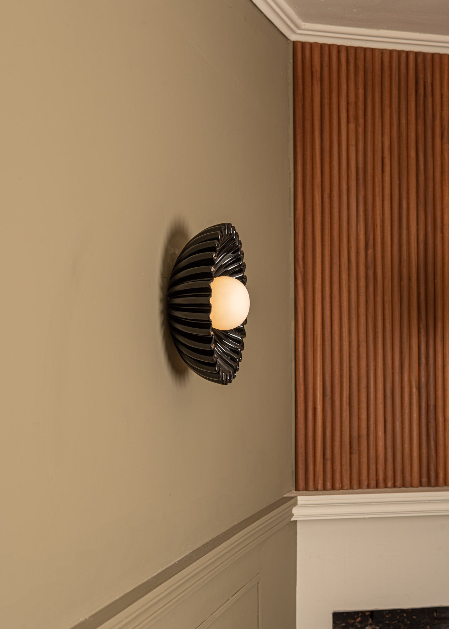 Black Ceramic Wall Lamp OSTRO