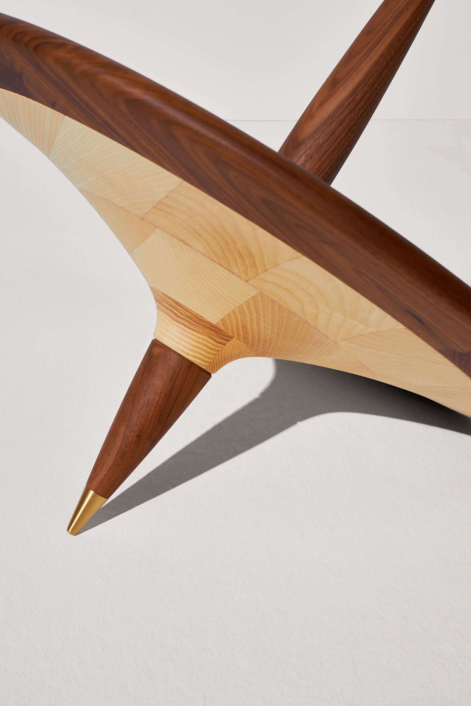 Dekorationsspiegel PEONZA Nussbaumholz