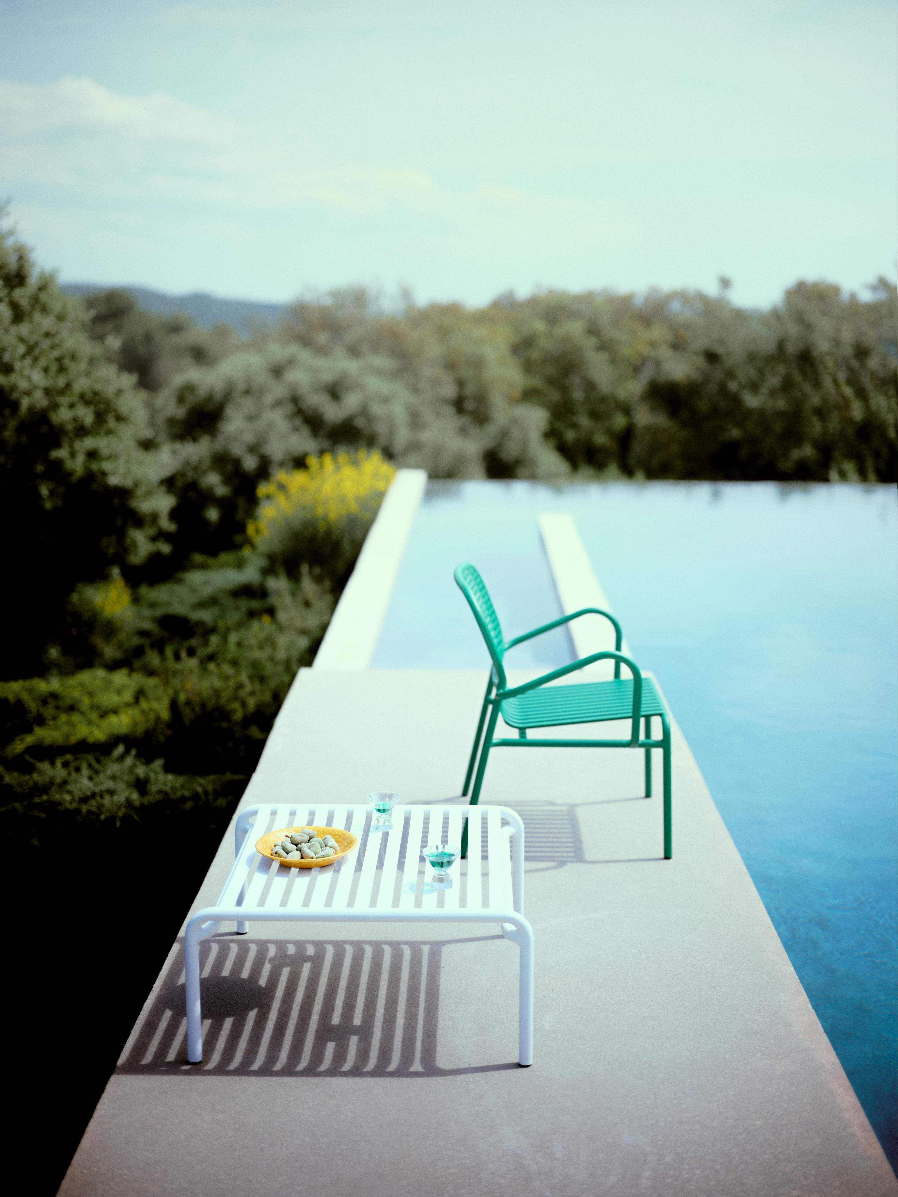 Vierkante tuin salontafel WEEK-END in roodbruin