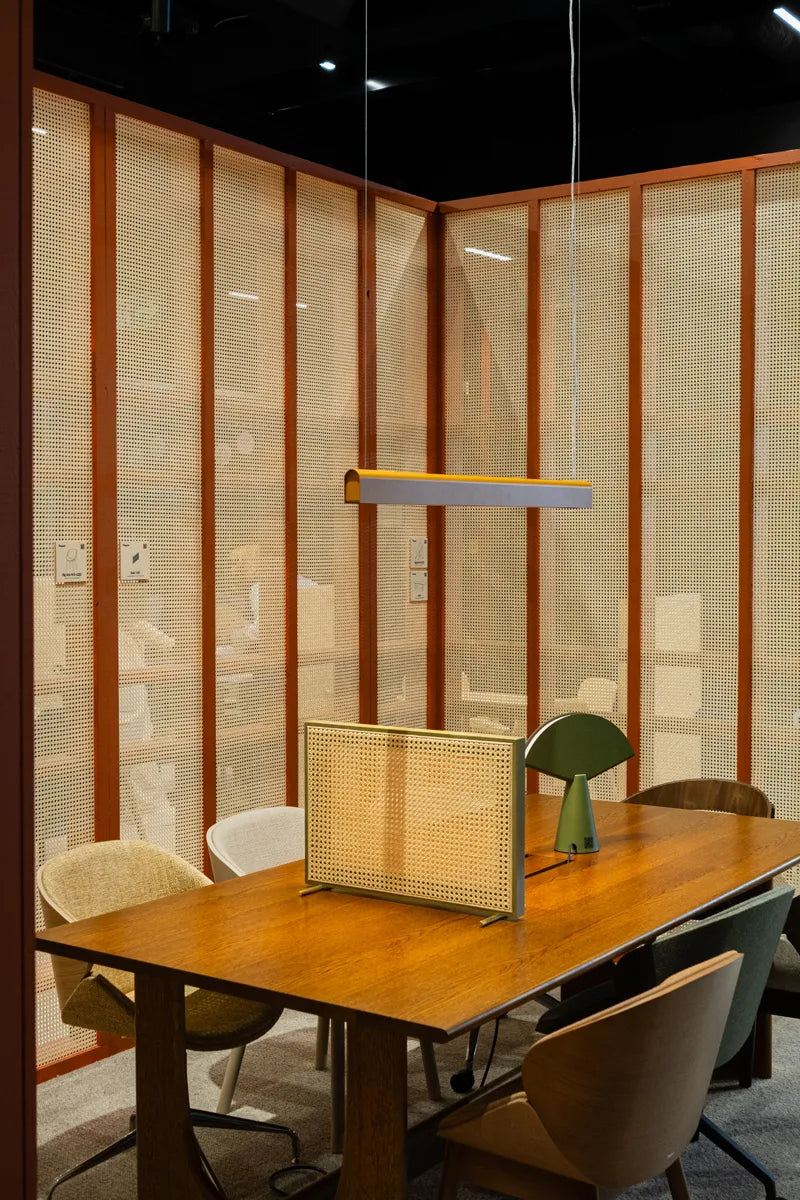 Eikenhouten SUND tafel