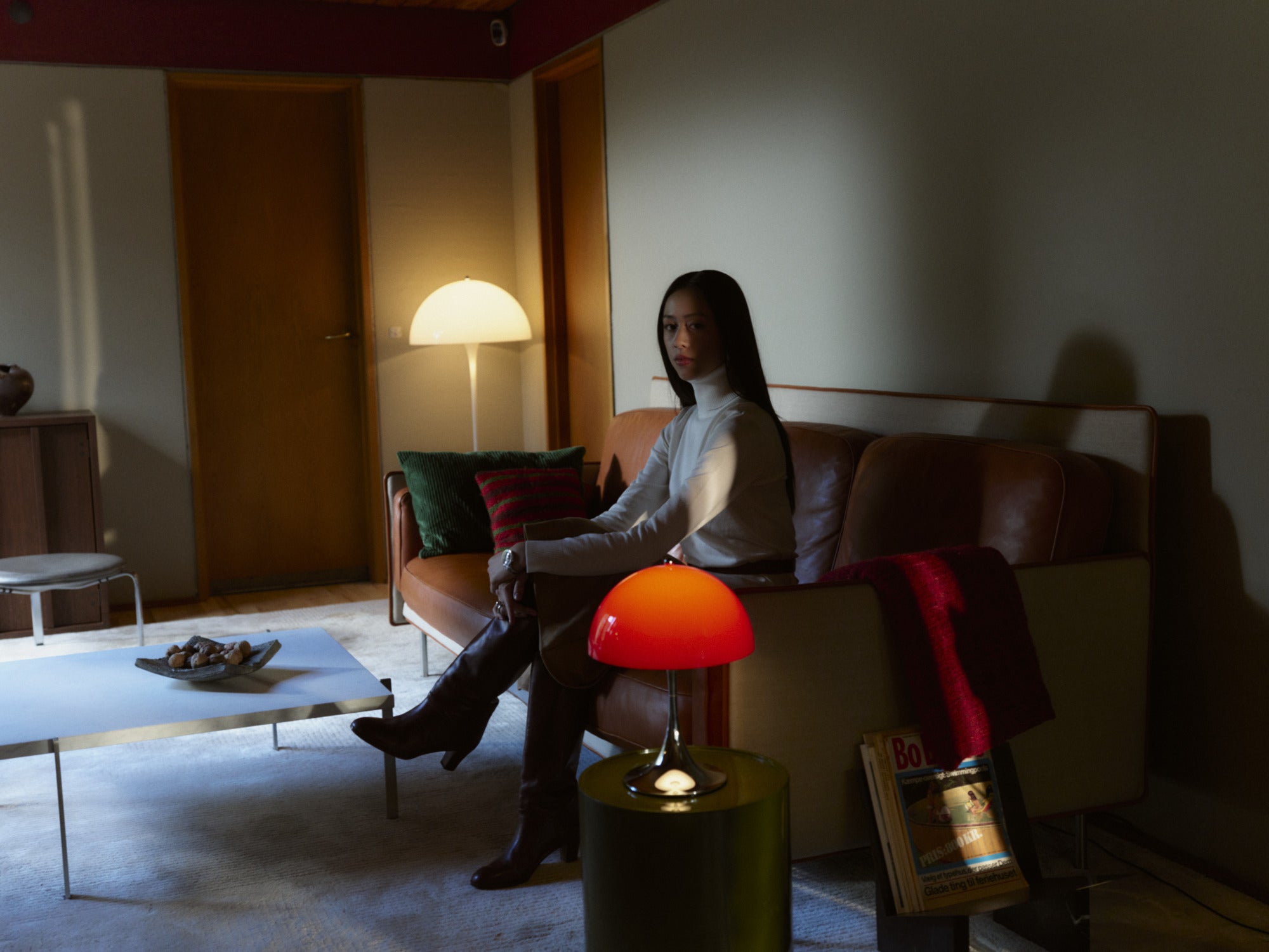 Portable Lamp PANTHELLA 250 red with chrome base