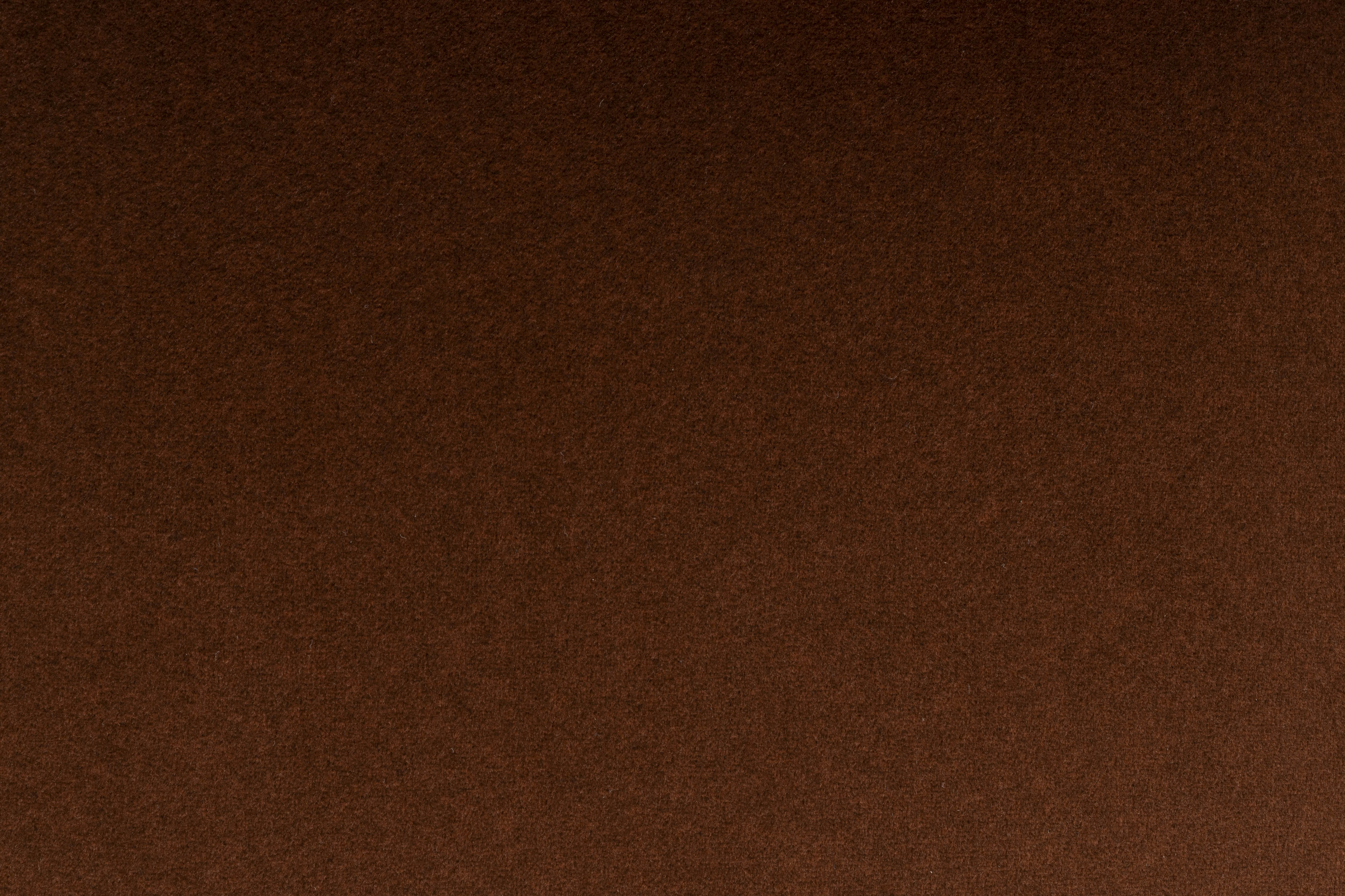 Fotel PLUSH bruin