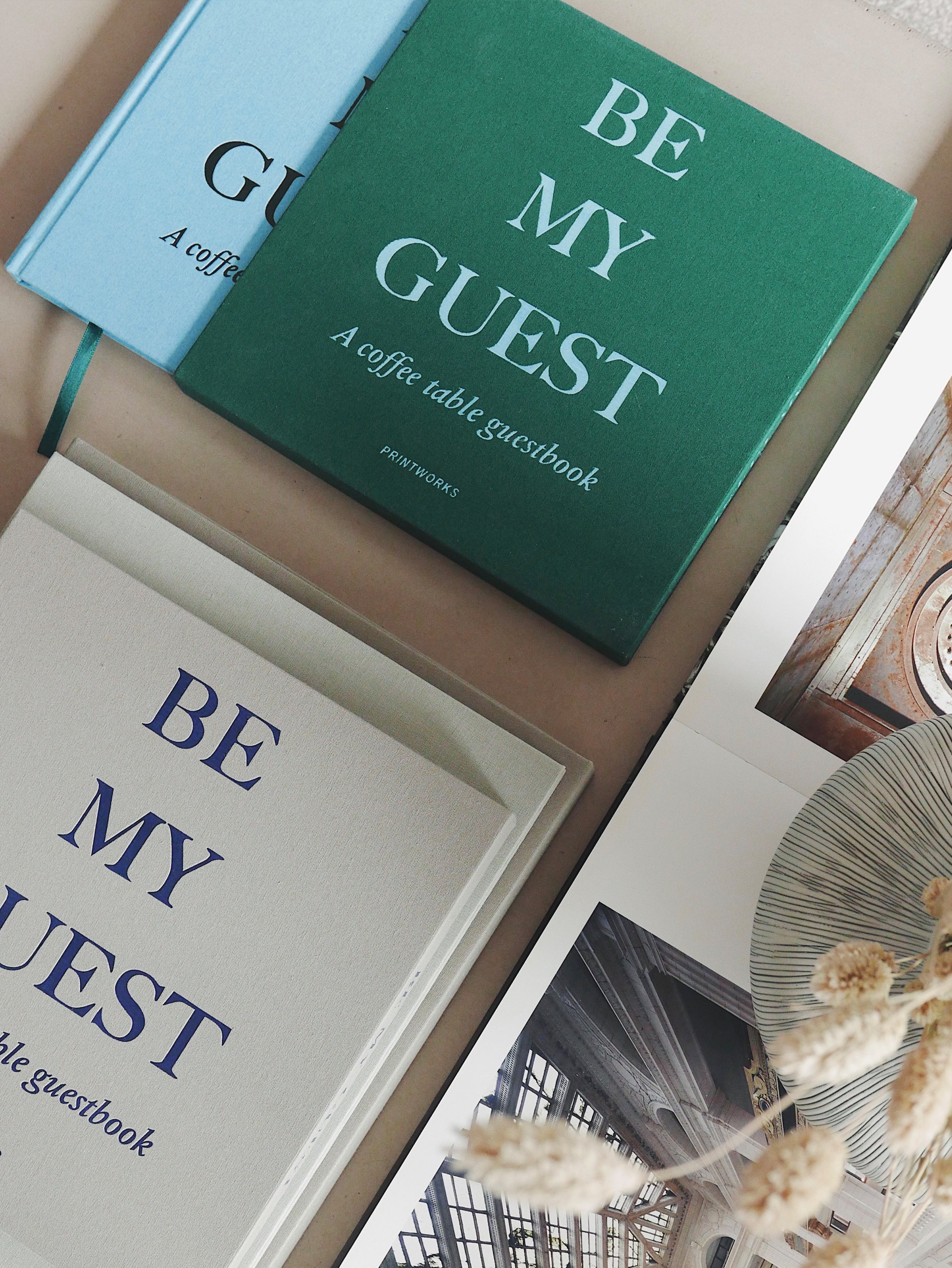 Gastenboek BE MY GUEST groen met blauw