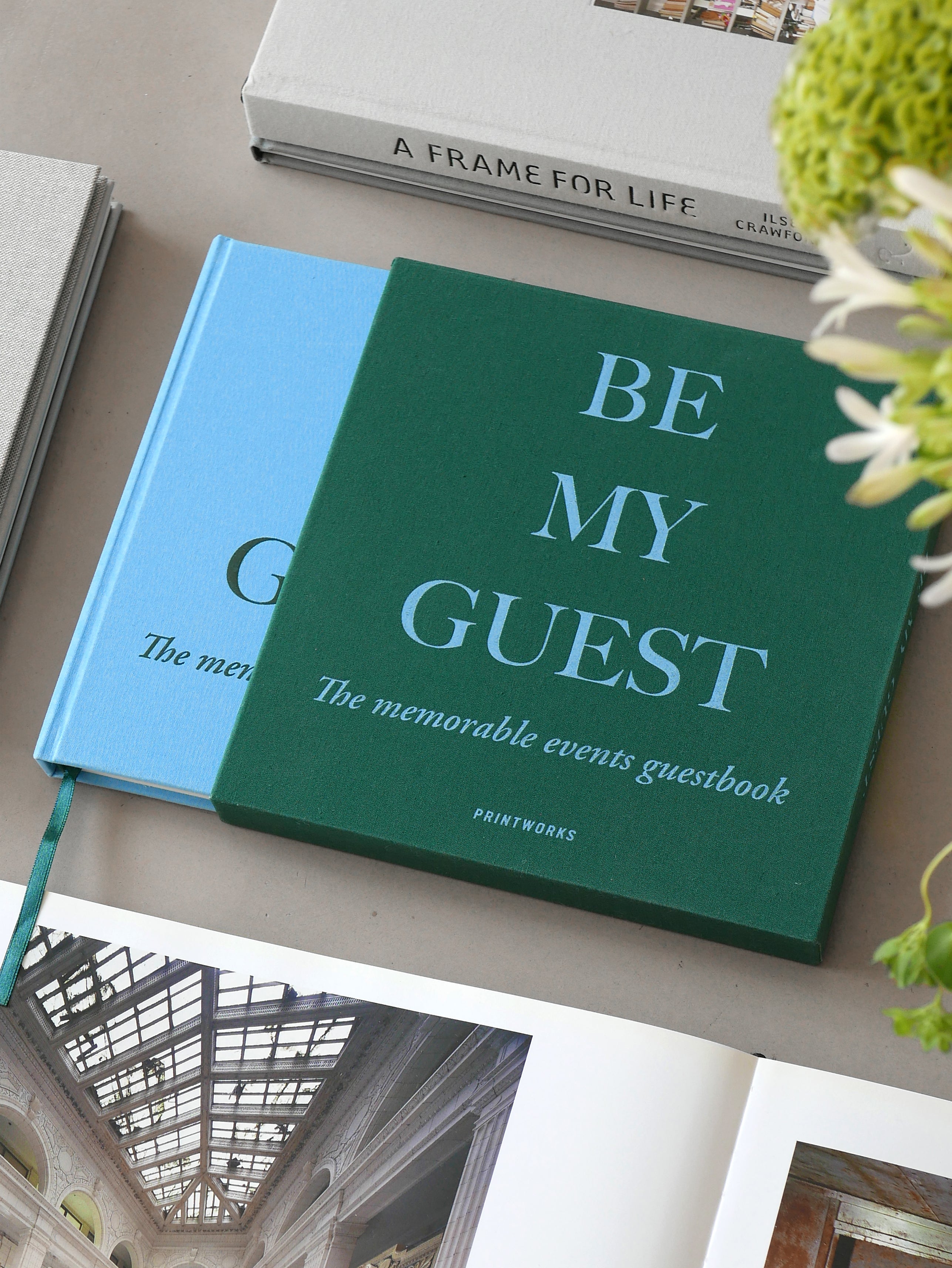 Gastenboek BE MY GUEST groen met blauw