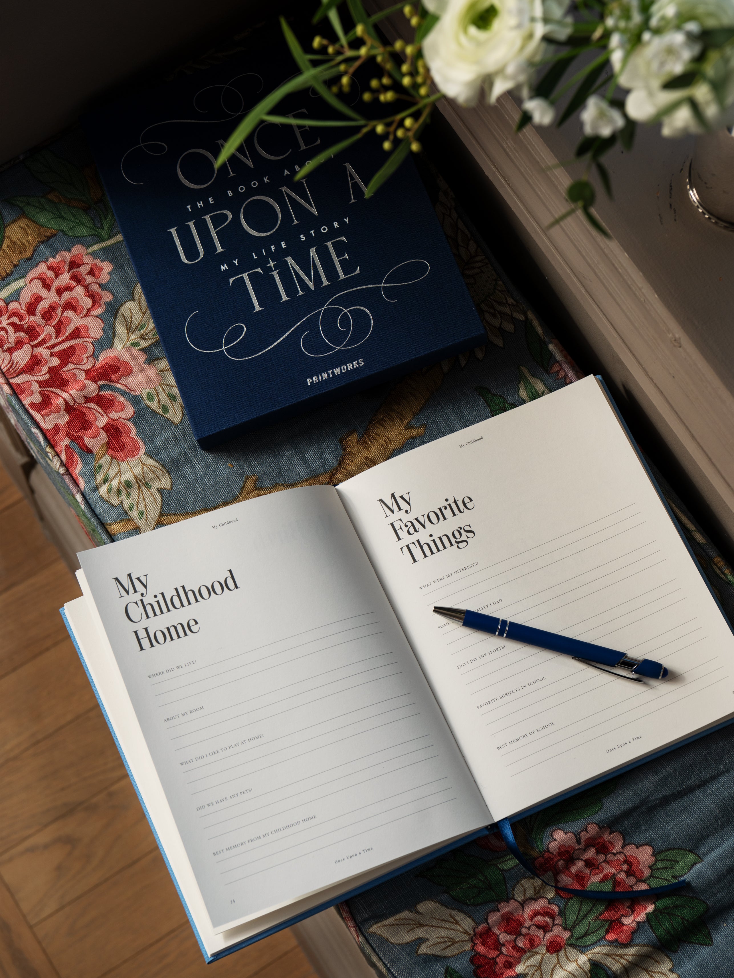 Herinneringsboek ONCE UPON A TIME marineblauw met blauw