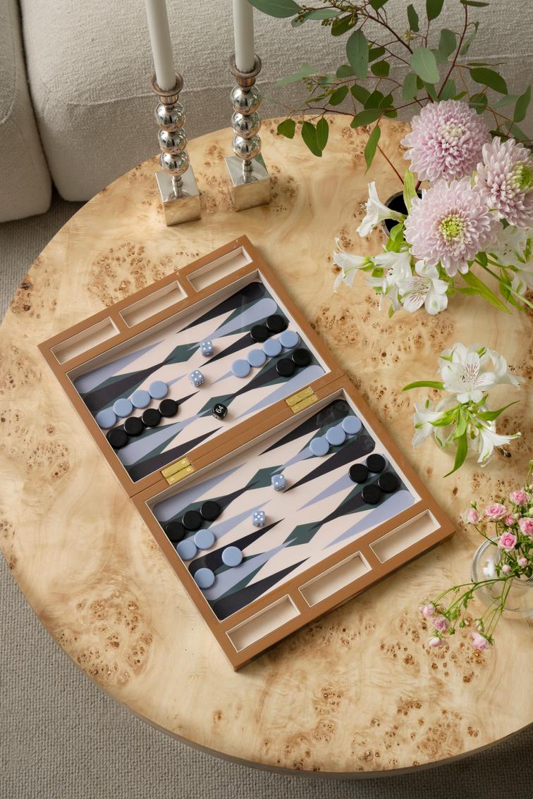 LACQUERED BACKGAMMON Set in Brown with Blue