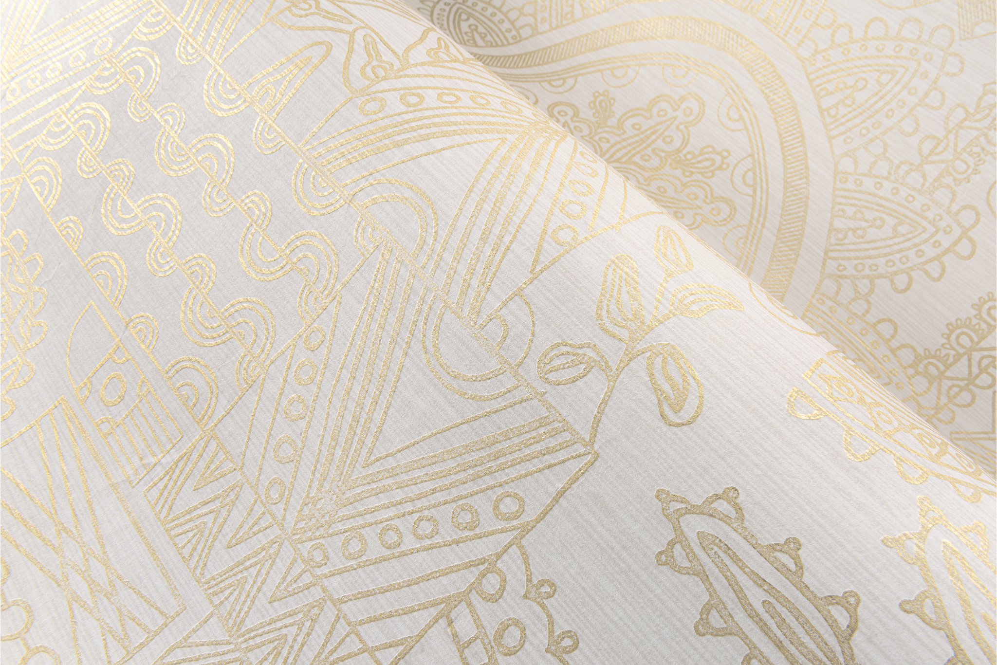JOIE non-woven wallpaper white with gold