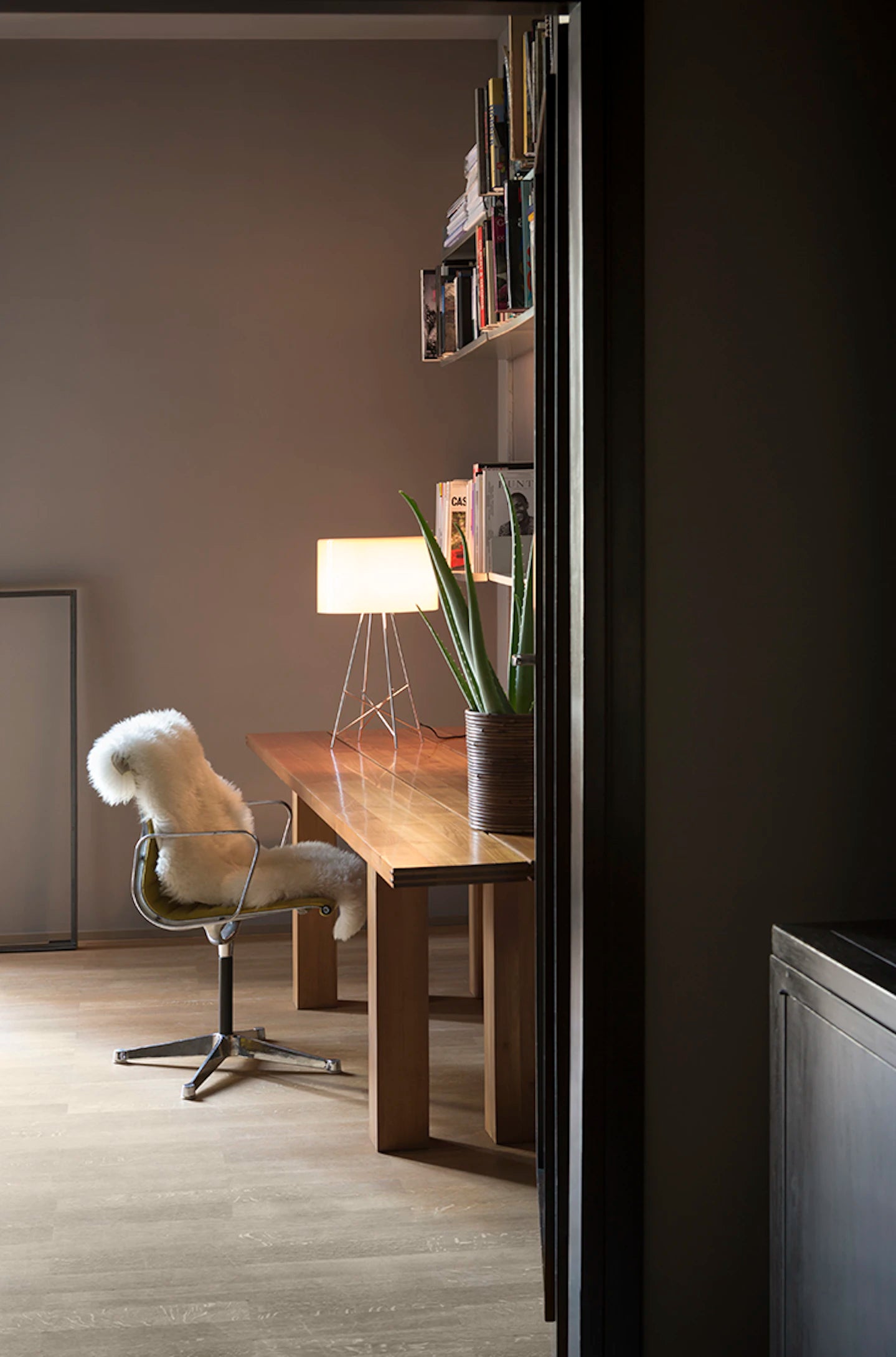 Lampa stołowa RAY biały z metalową podstawą