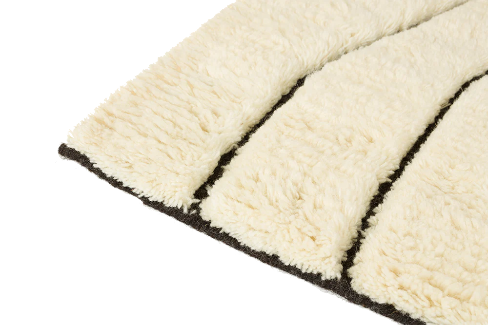 Dywan SIGN kremowy z czarnym wzorem