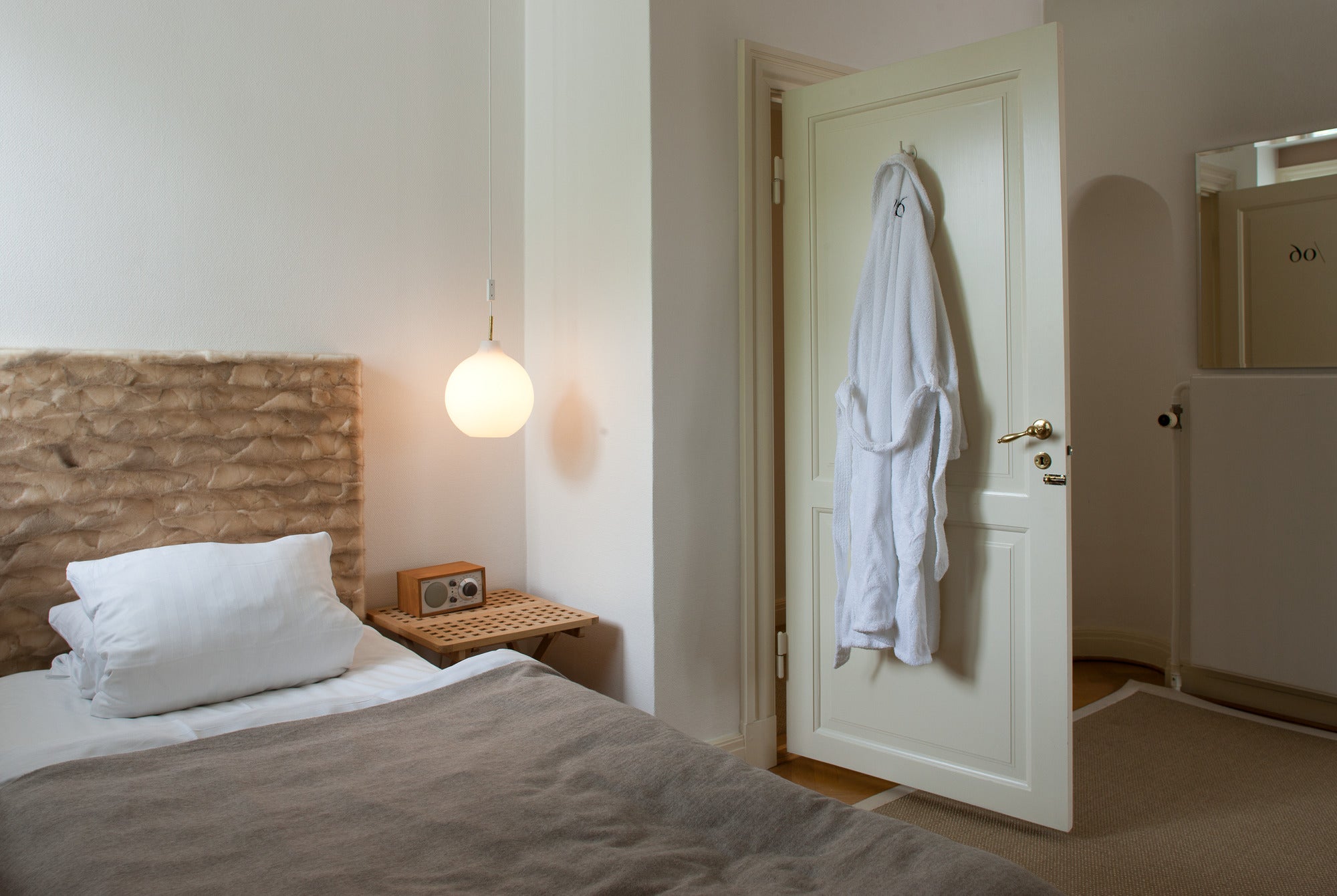 Hanglamp WOHLERT wit glas