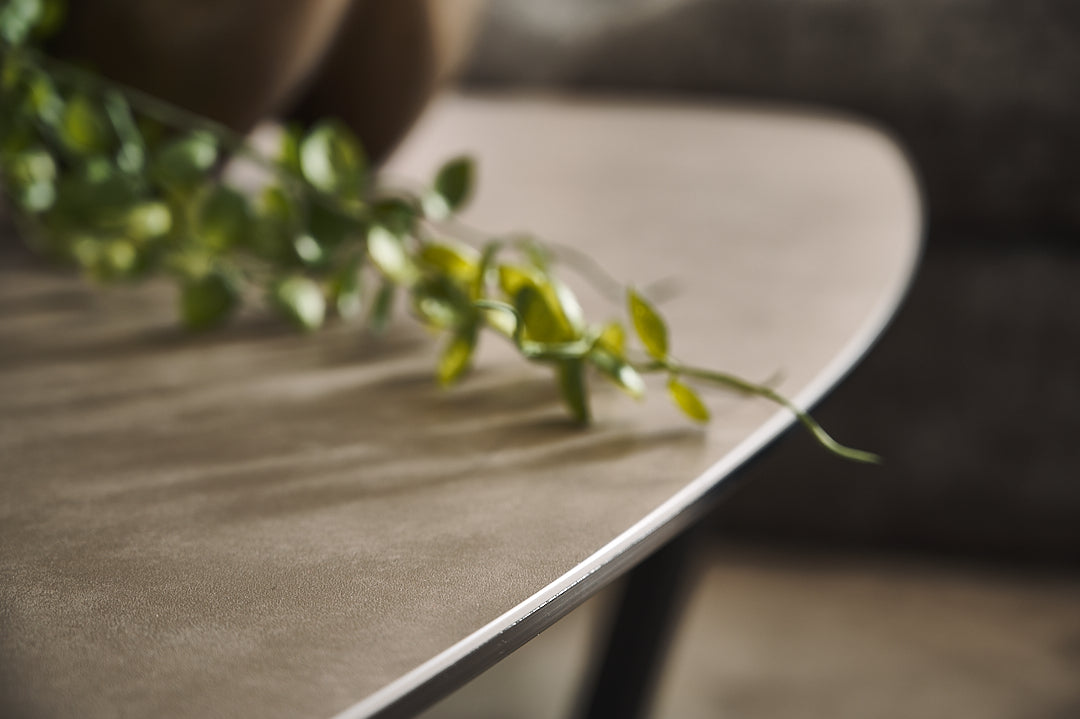 BRAGA coffee table quartz stone