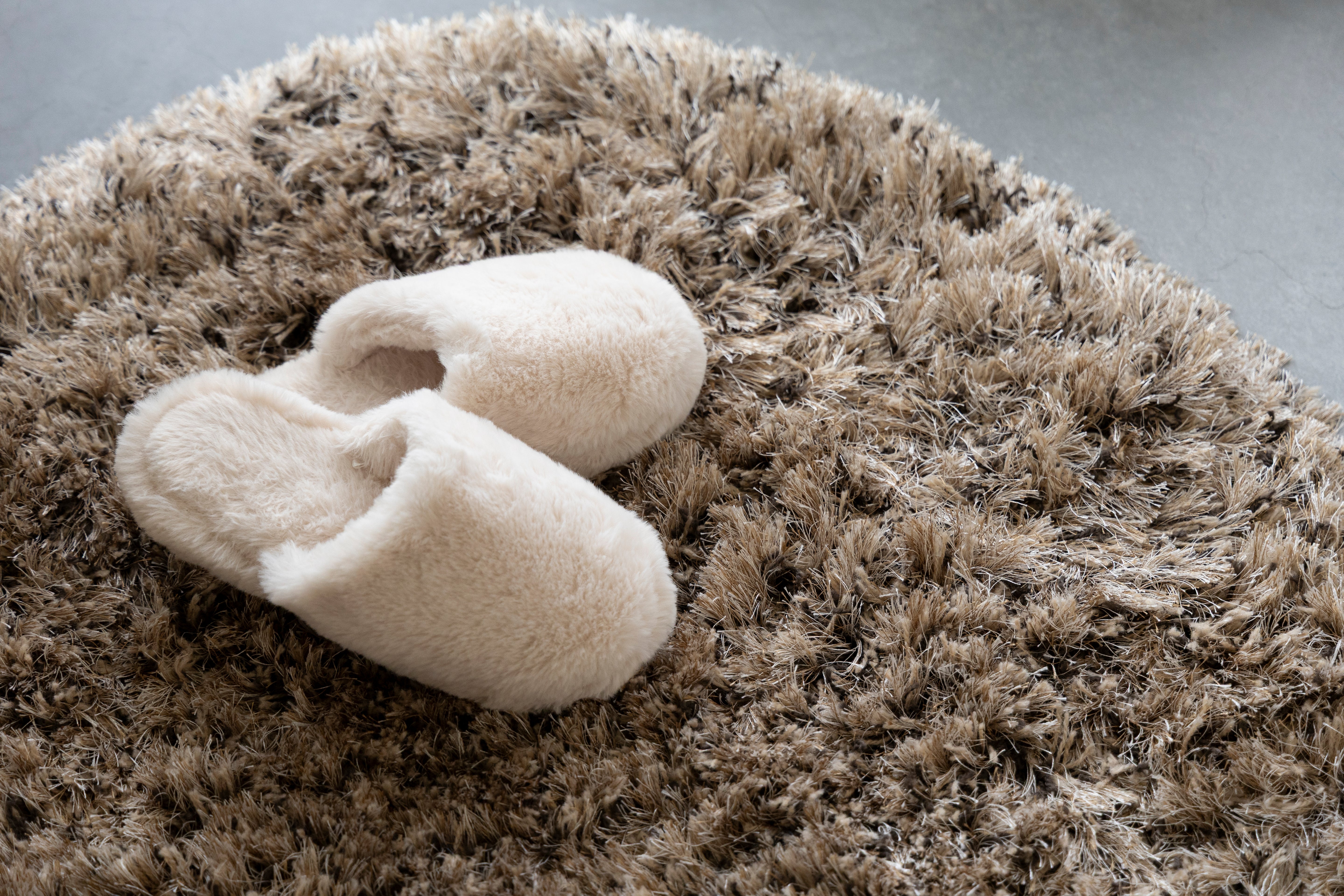TASTY bruin vloerkleed met lange haren