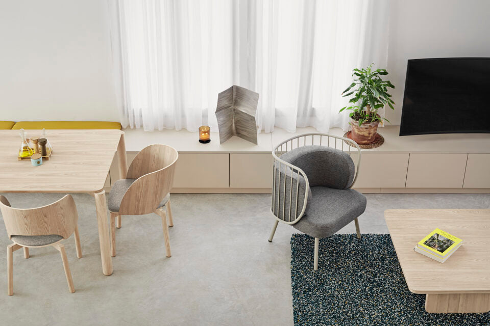 Uittrekbare tafel ATLAS fineer en massief hout