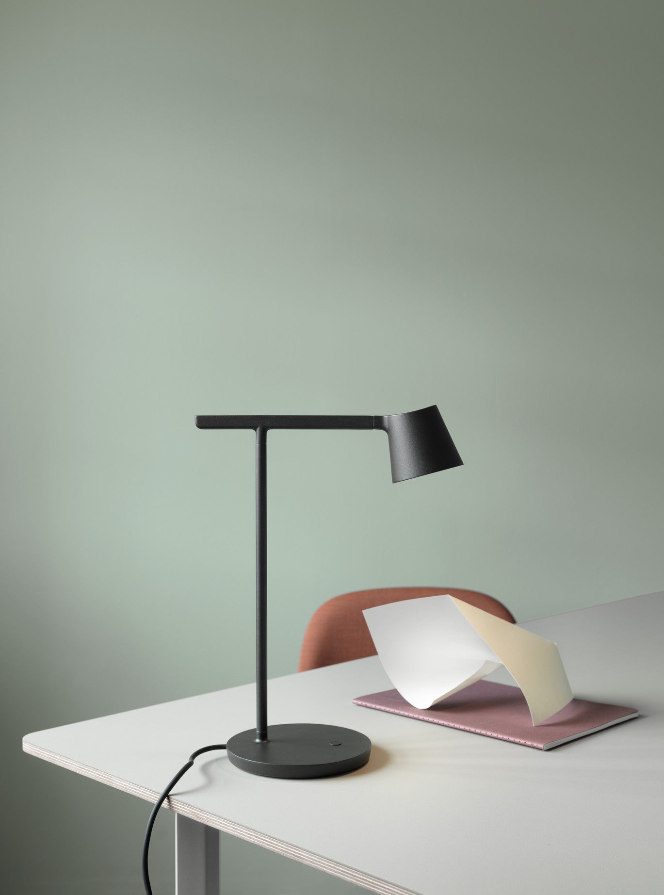 Bureau lamp TIP zwart