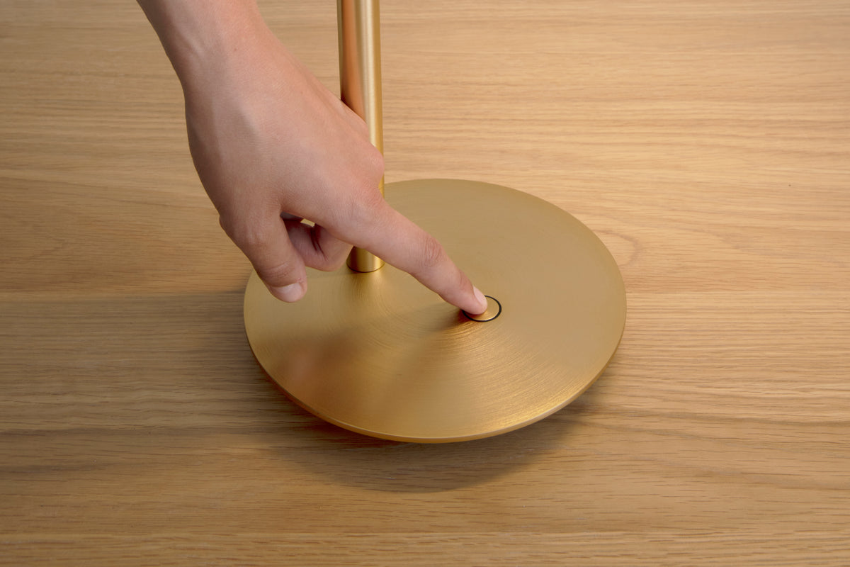 Gouden OMNI tafellamp