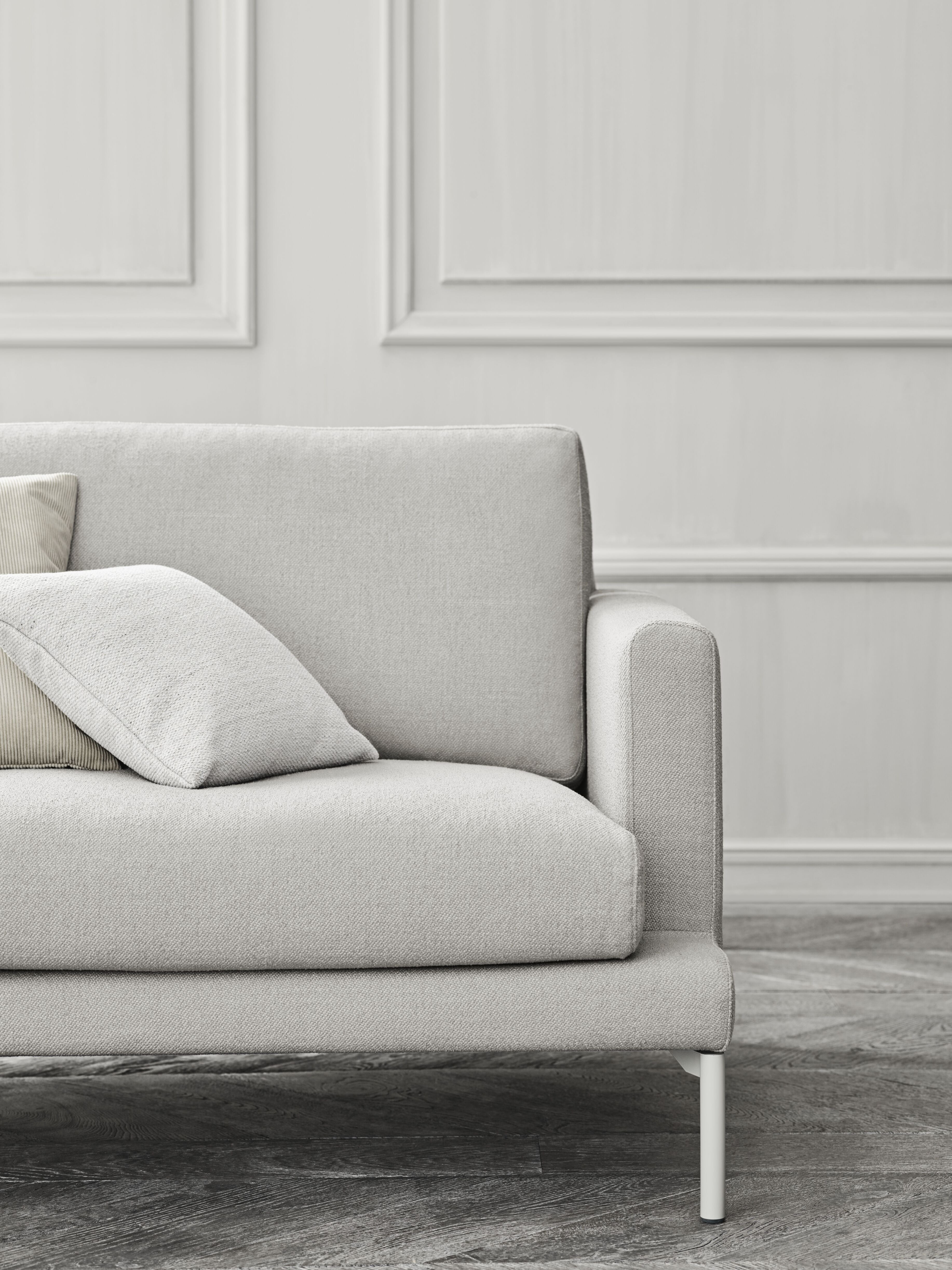 Rechts -Hand -Ecke Veneda Slim Whitearked Basis