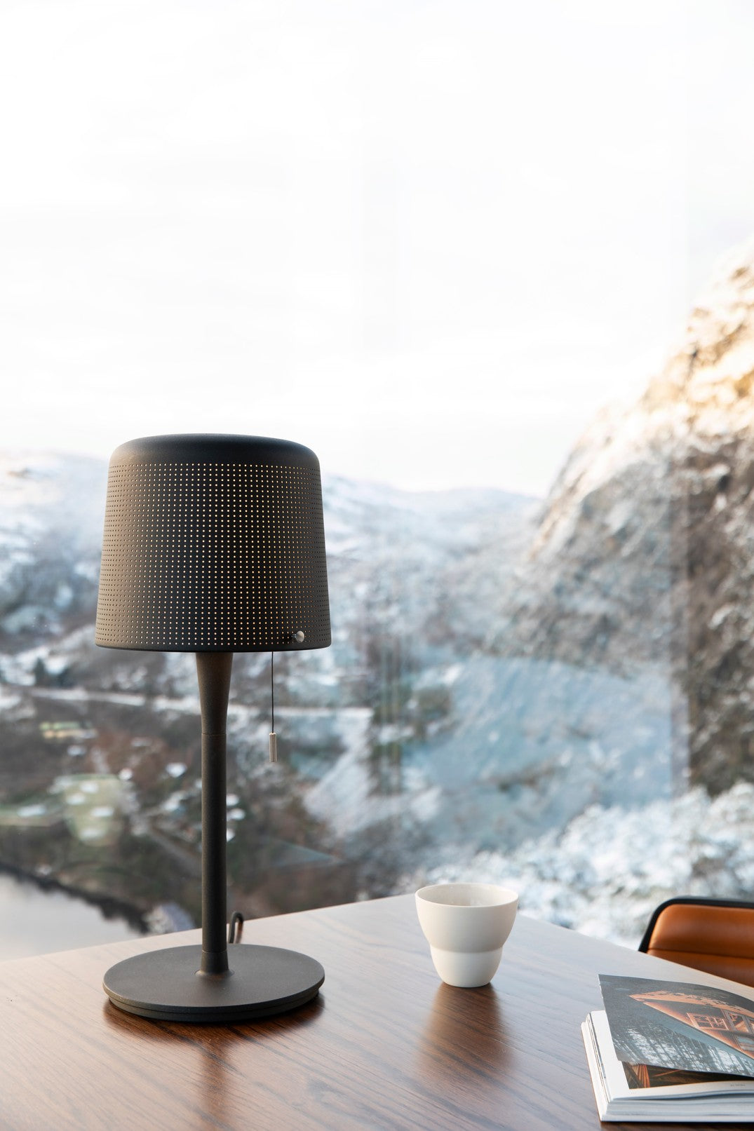 Tafellamp 530 zwart metaal