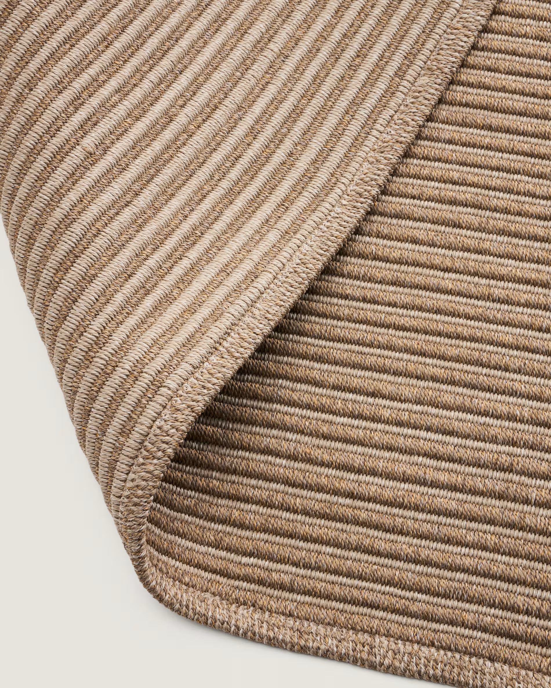 Vloerkleed ARDELIA donkerbeige