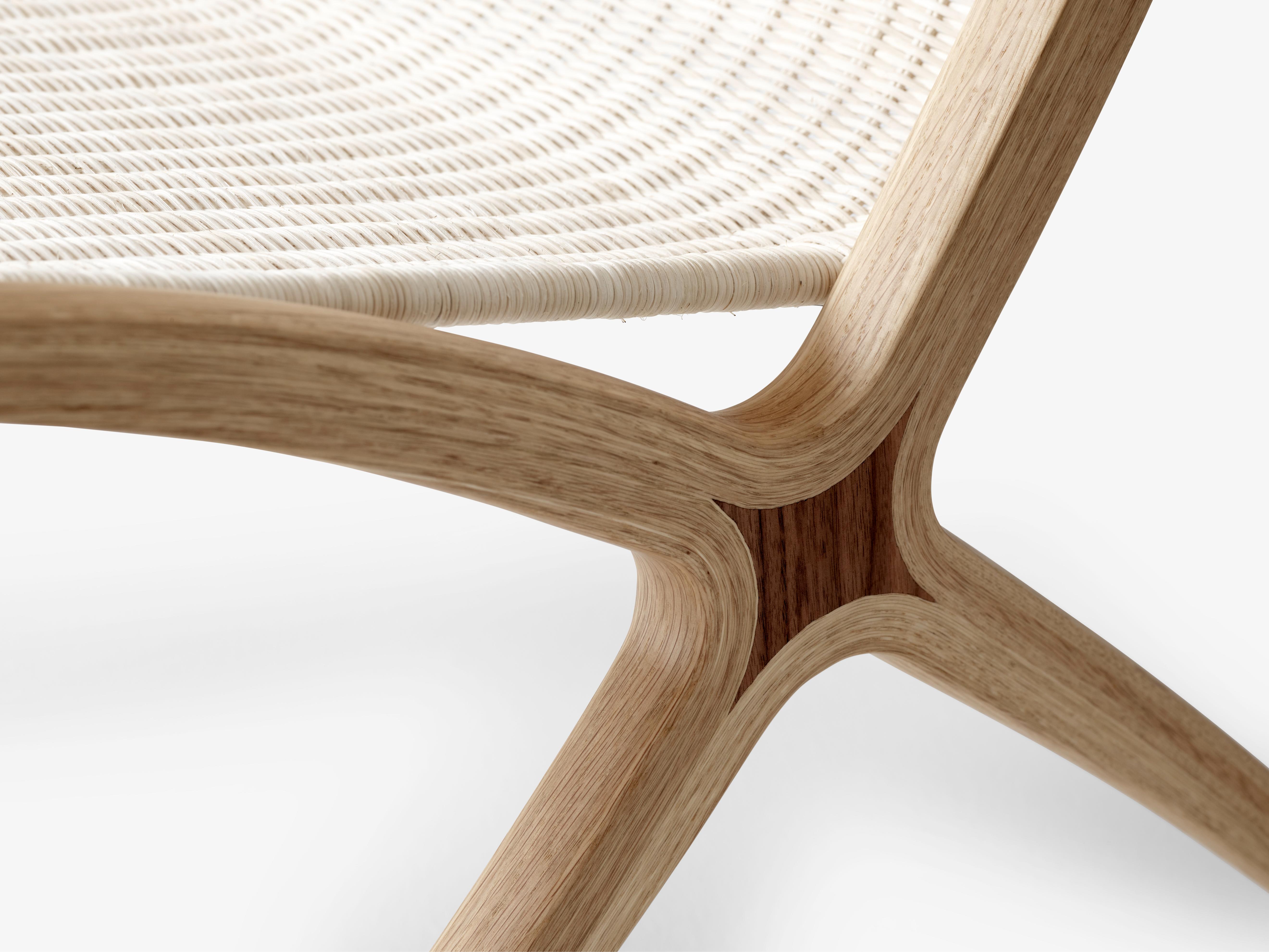 Fauteuil X HM10 met rieten zitting en houten basis