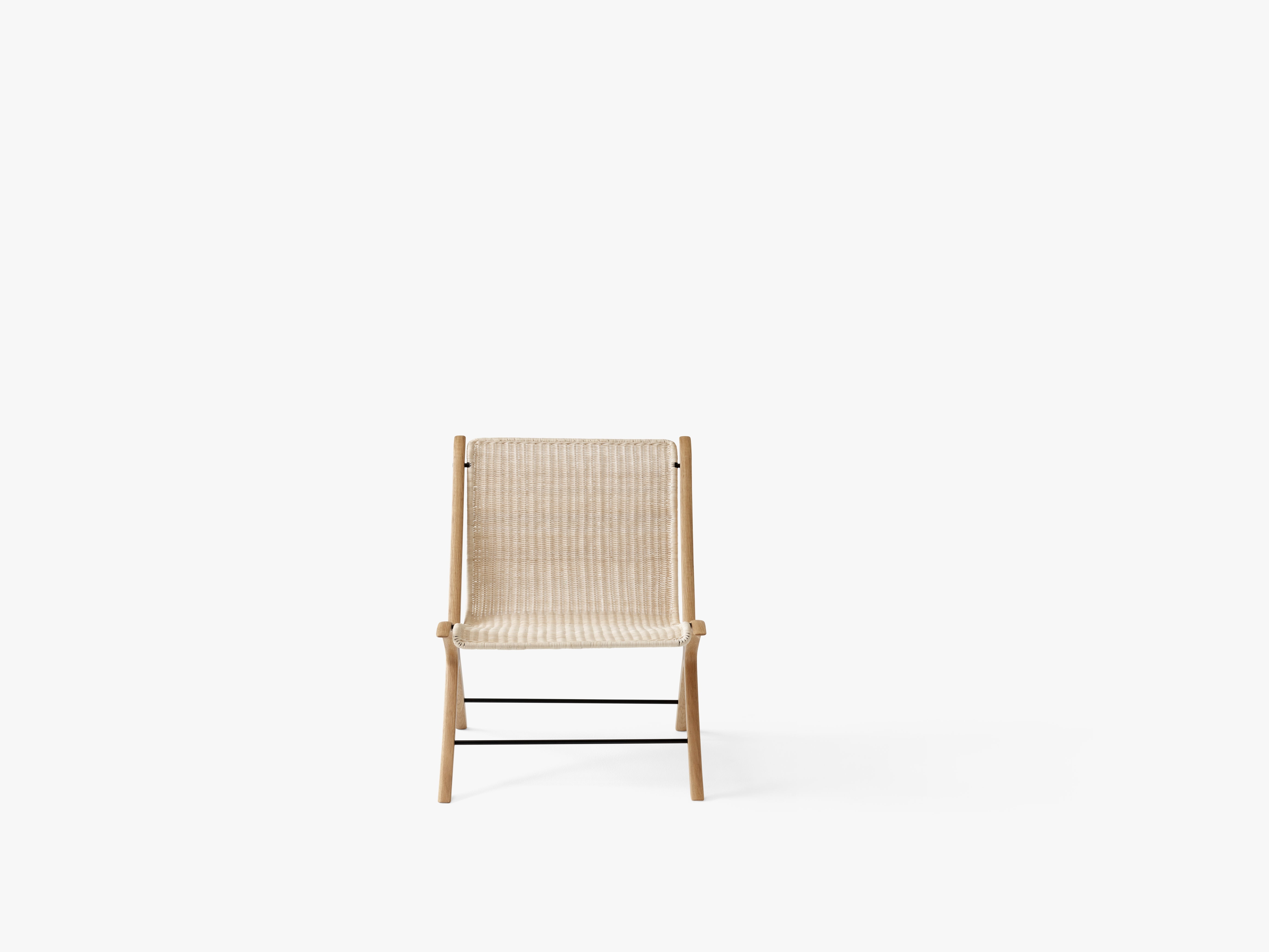 Fauteuil X HM10 met rieten zitting en houten basis