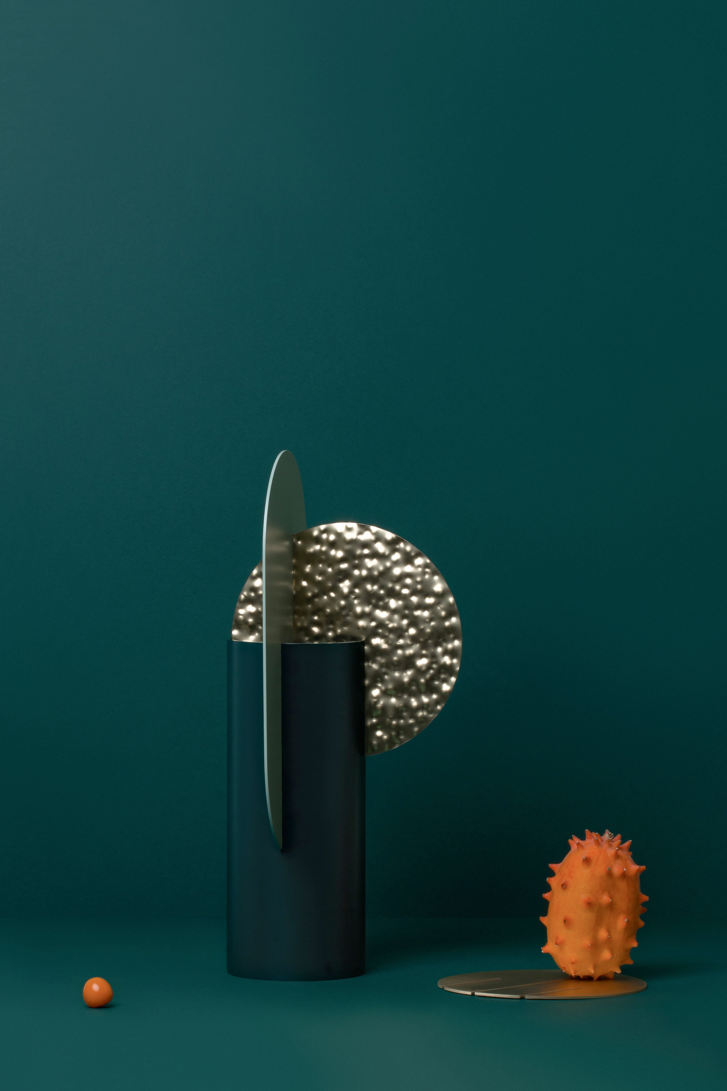 Vase YERMILOV - NUMMERIERTE EDITION grün mit Messing