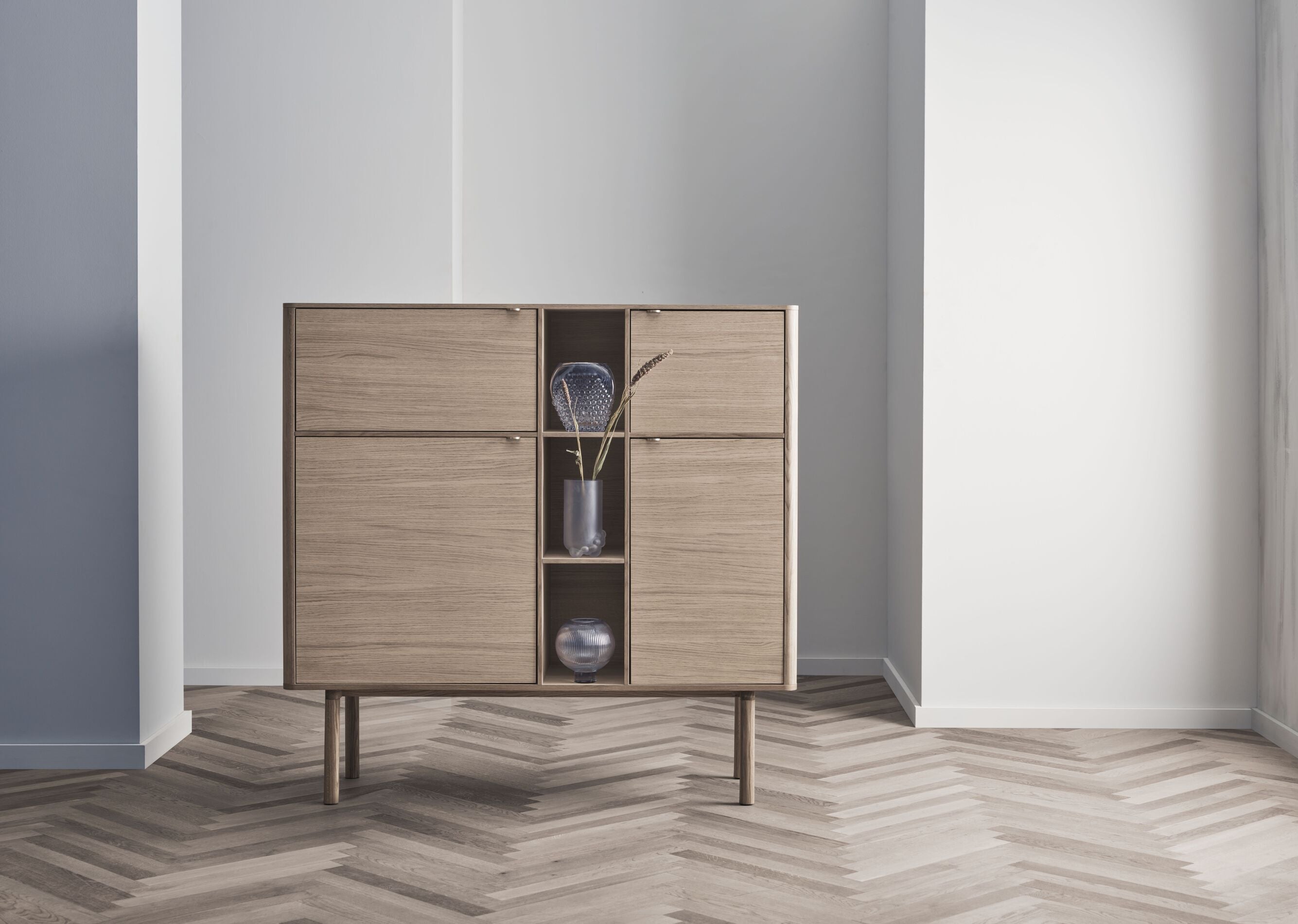 YACHT kast van gebleekt eikenhout