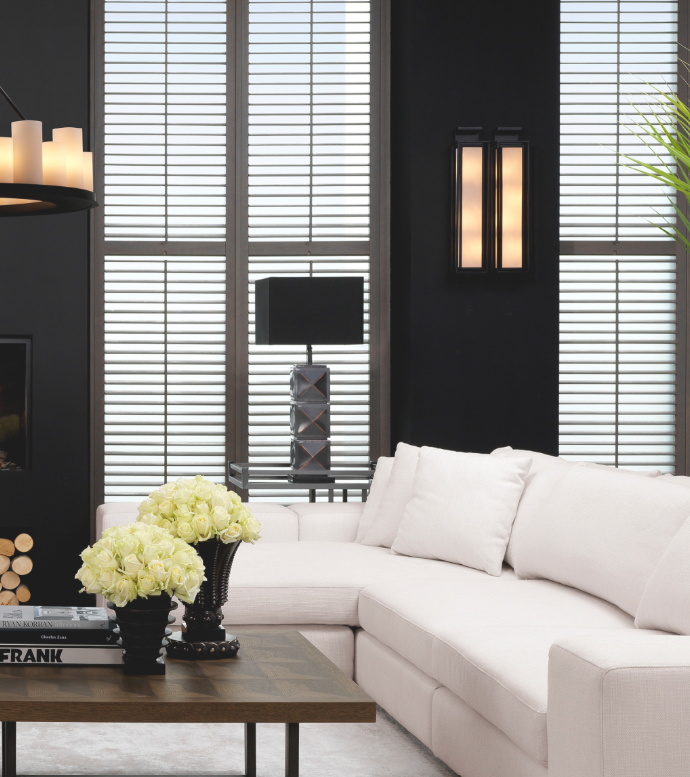 Wandlamp VERSUS zwart