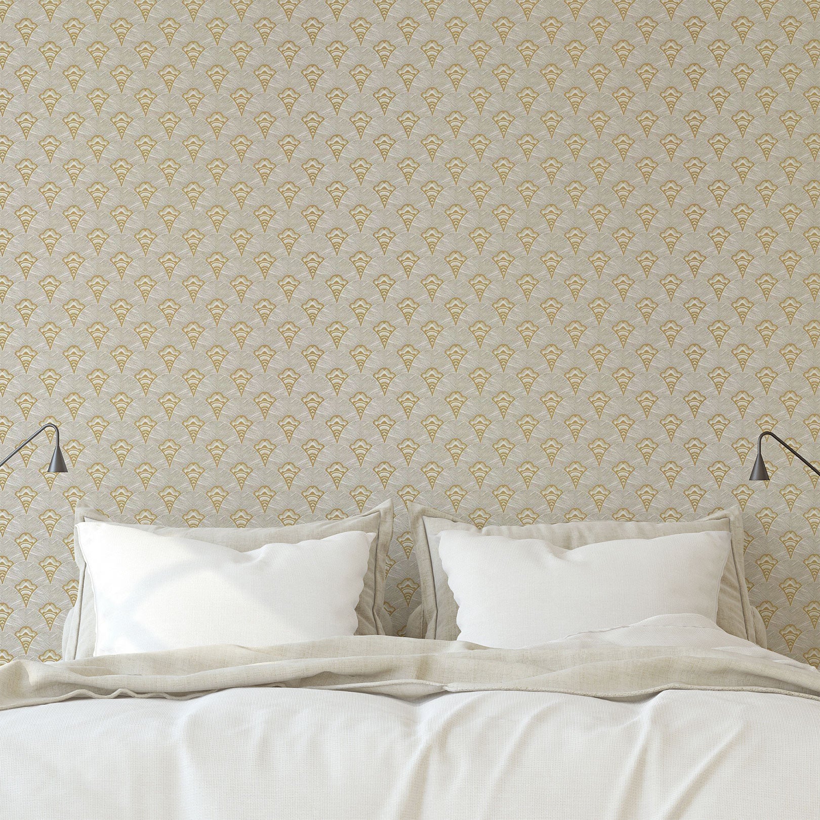 Strukturtapete mit abstraktem Fächerdesign ADENIUM - SABLE sandfarben mit Gold