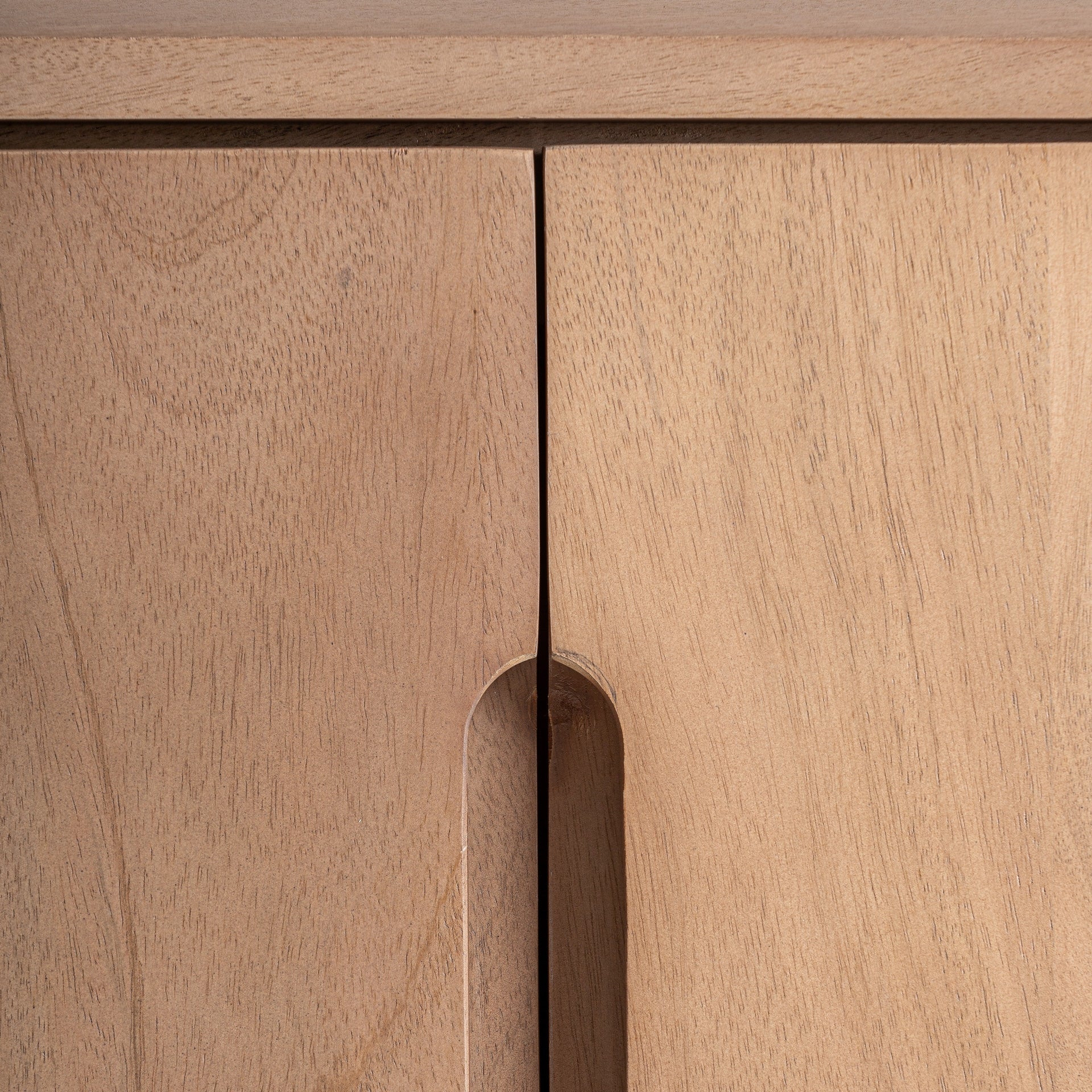 Komoda BOCKSBERG mango hout