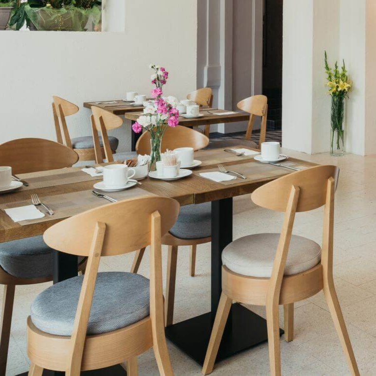 Stoel UMA A-1505 beukenhout