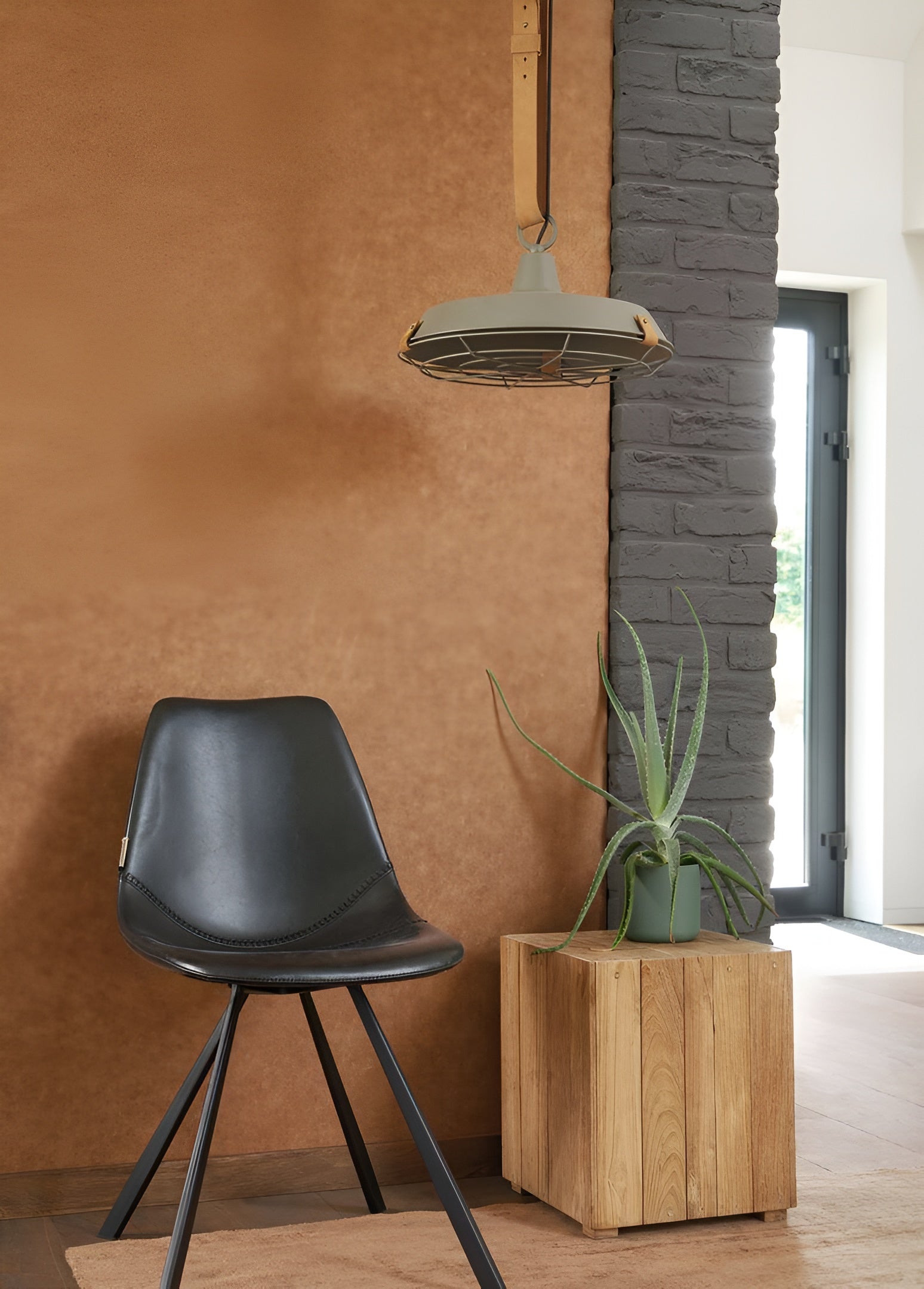 Vinylbehang dat leer imiteert CLUB cognackleurig