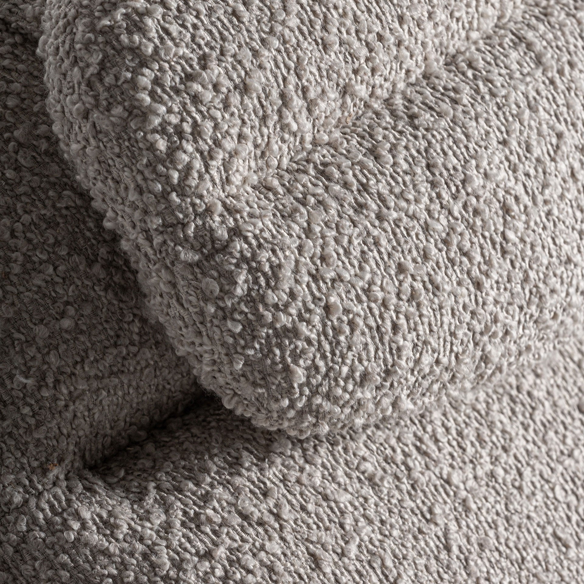 Szezlong JACQUARD beige met houten basis