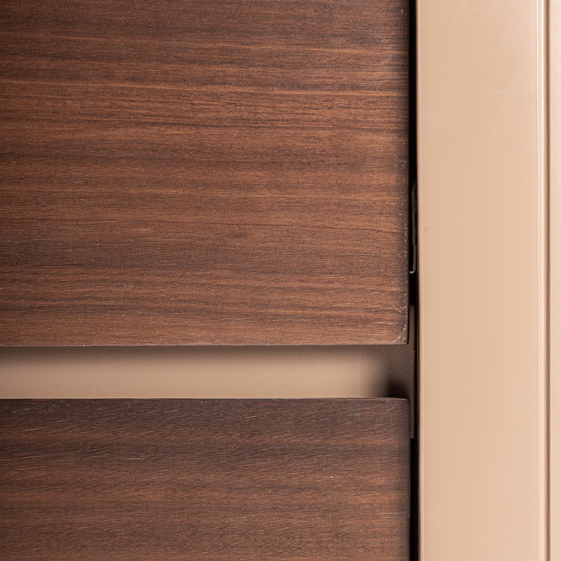GISWIL Eucalyptus Veneer Chest of Drawers with Beige Finish