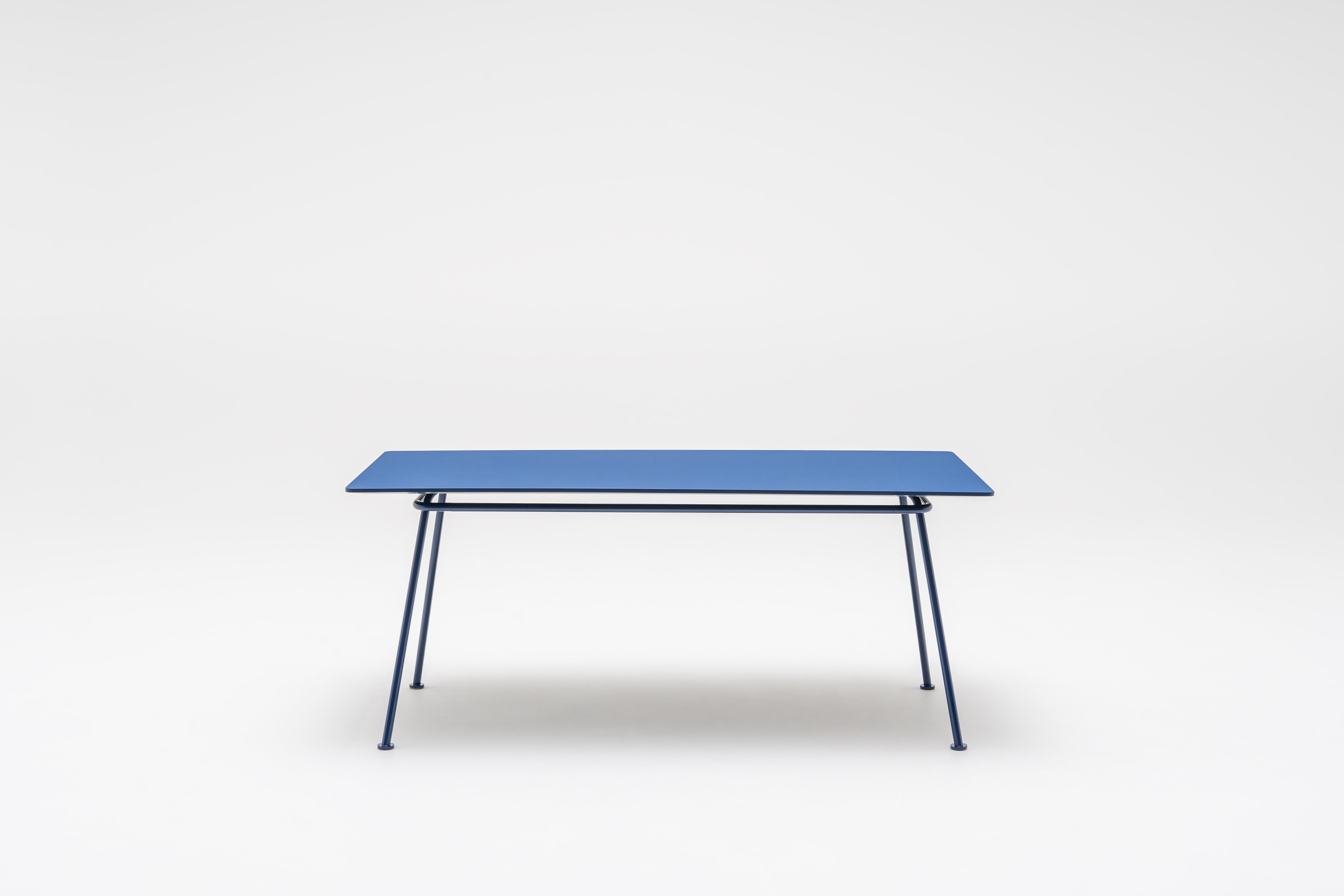 Stół  prostokątny NEW SCHOOL metalowa podstawa