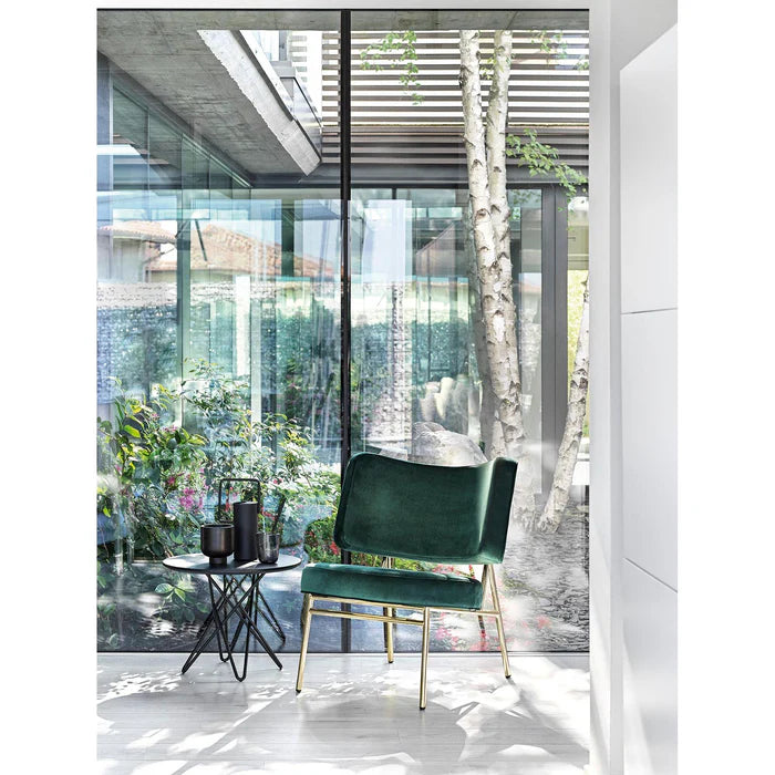 Gevoerde COCO fauteuil met zwarte basis