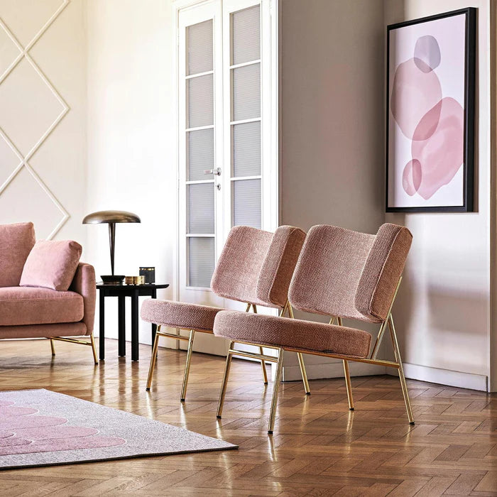 Gevoerde COCO fauteuil met zwarte basis