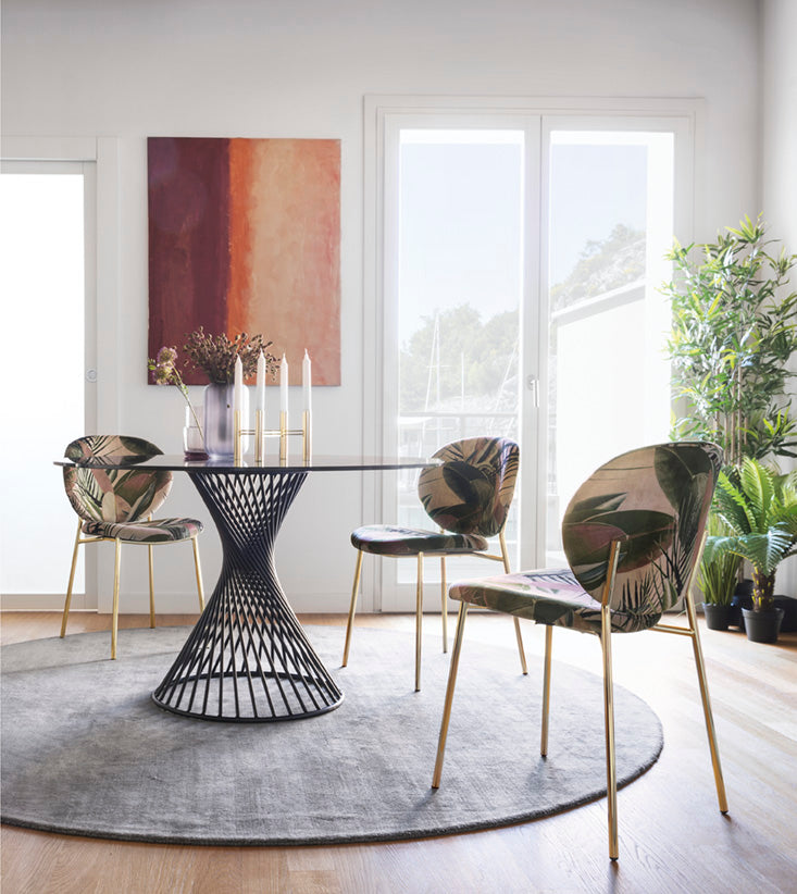 Runder Tisch VORTEX mit Glasplatte und schwarzem Gestell