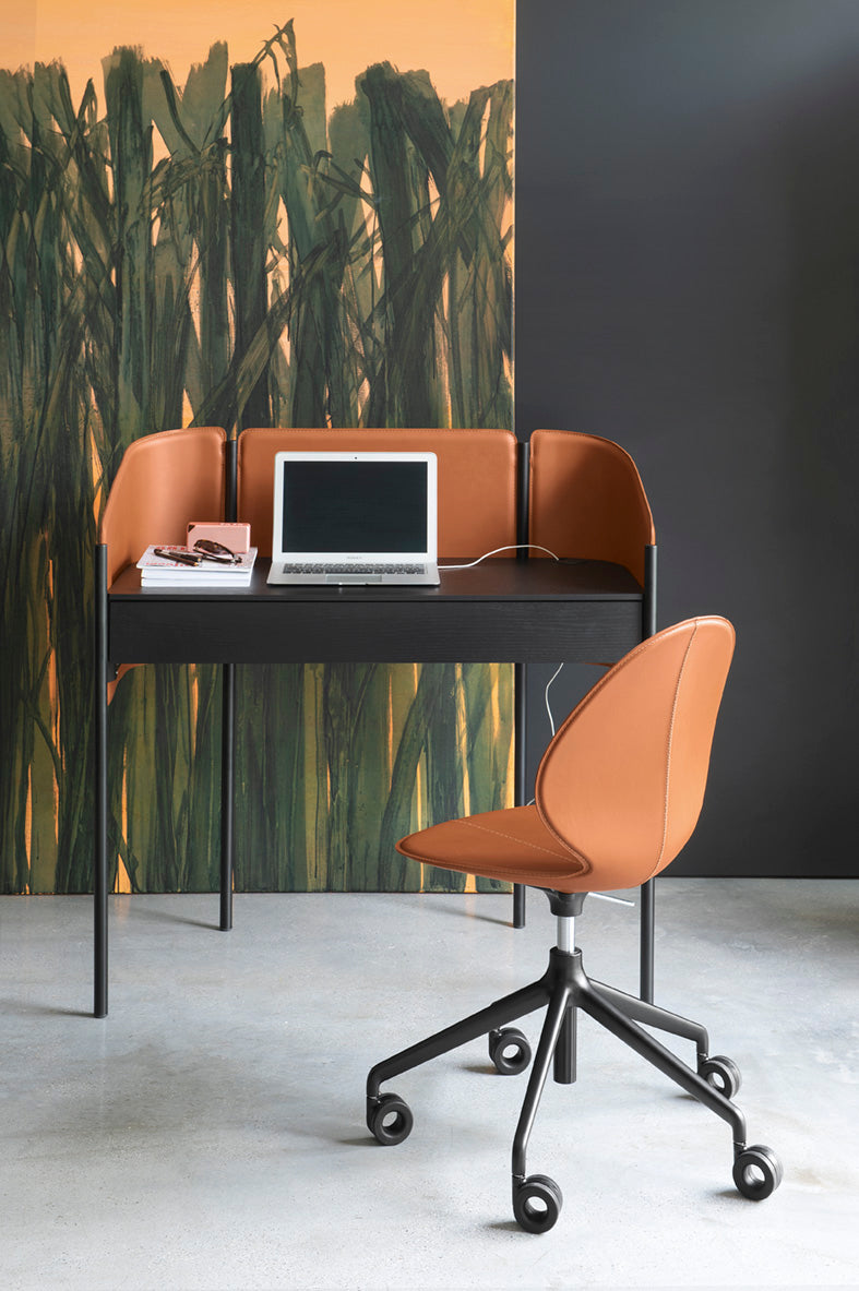 Schreibtisch BIBLIO schwarz mit cognacfarbenem Finish