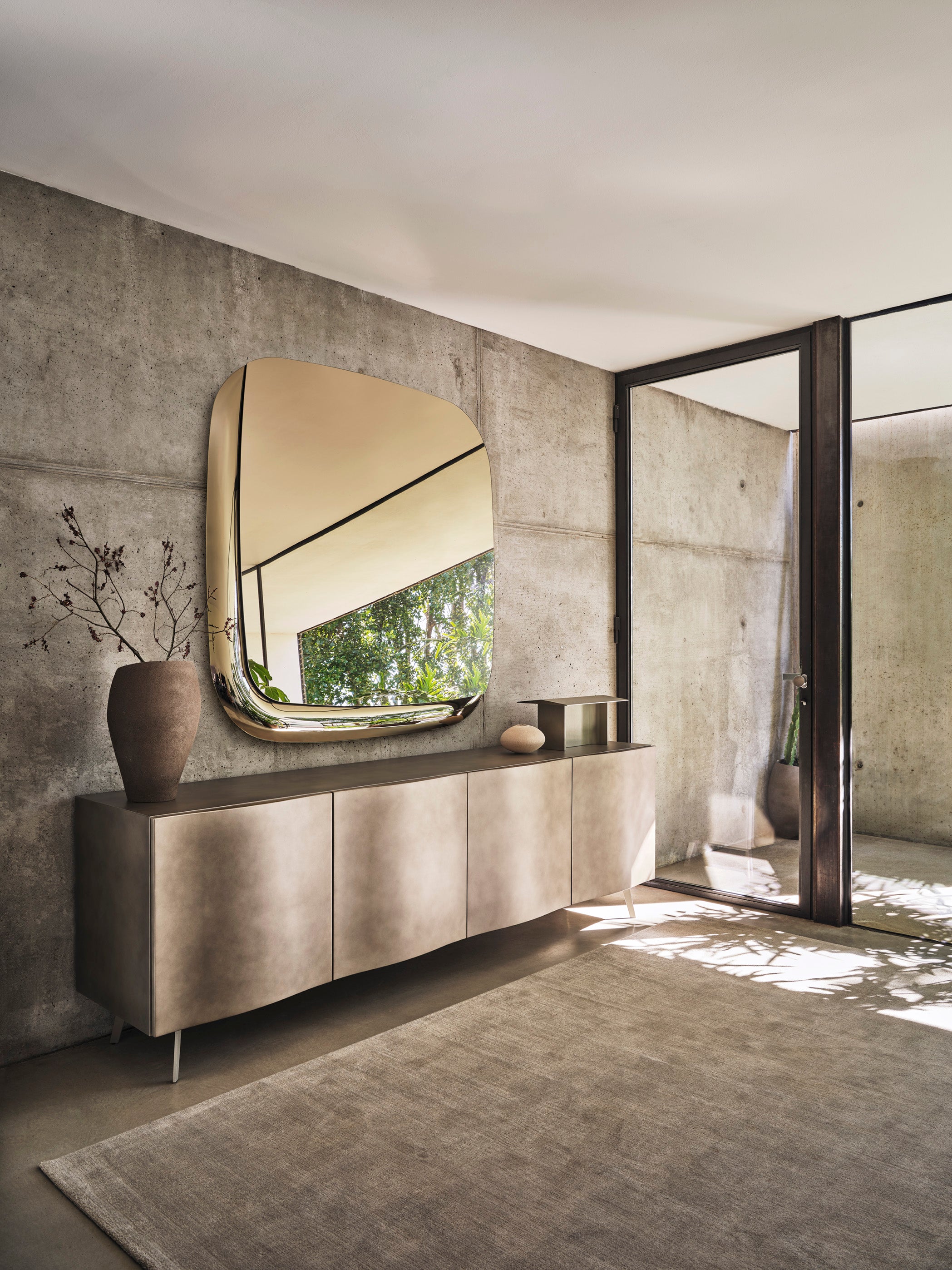 Kommode SINUOSA beige