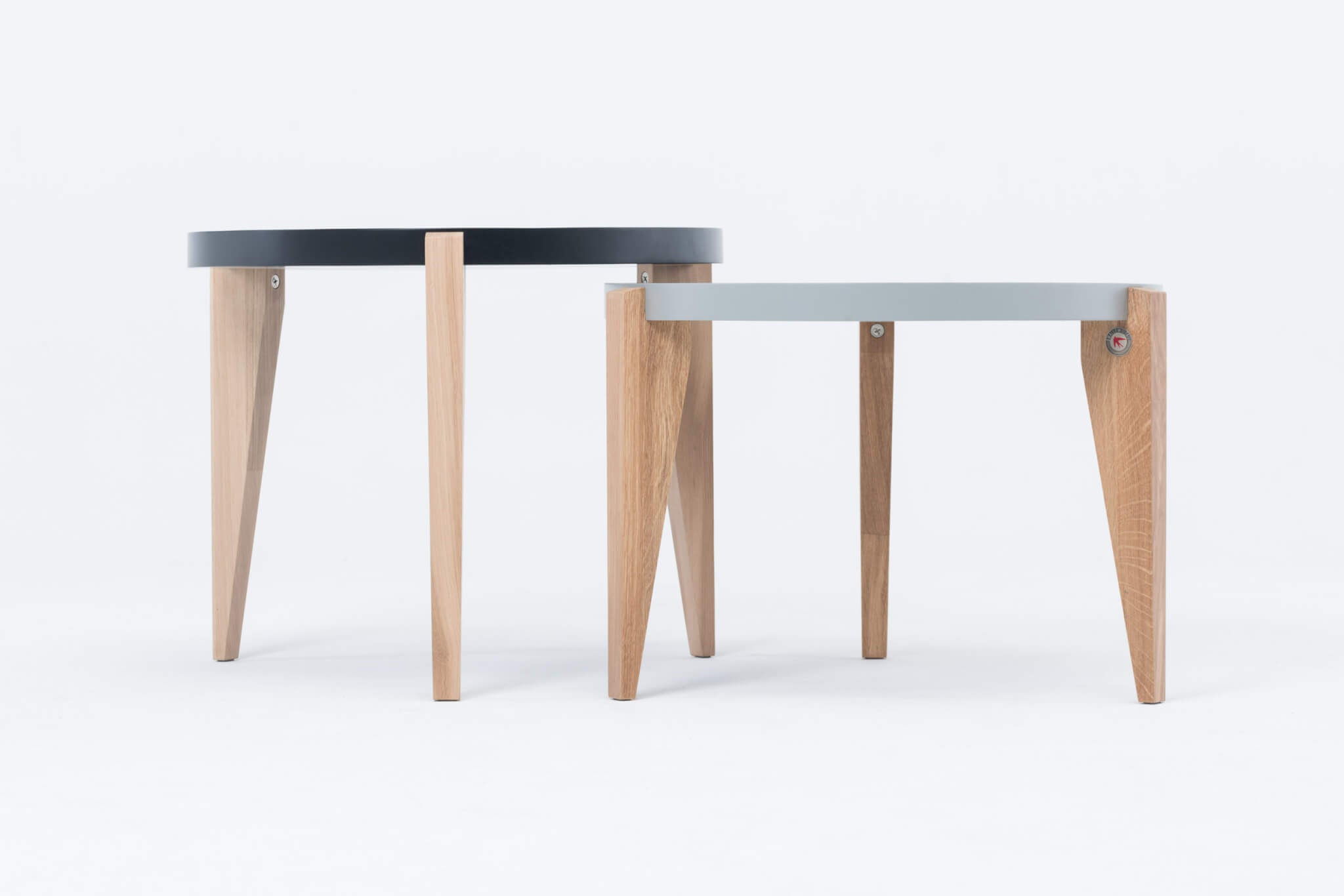 BONTRI table with black top and wooden base
